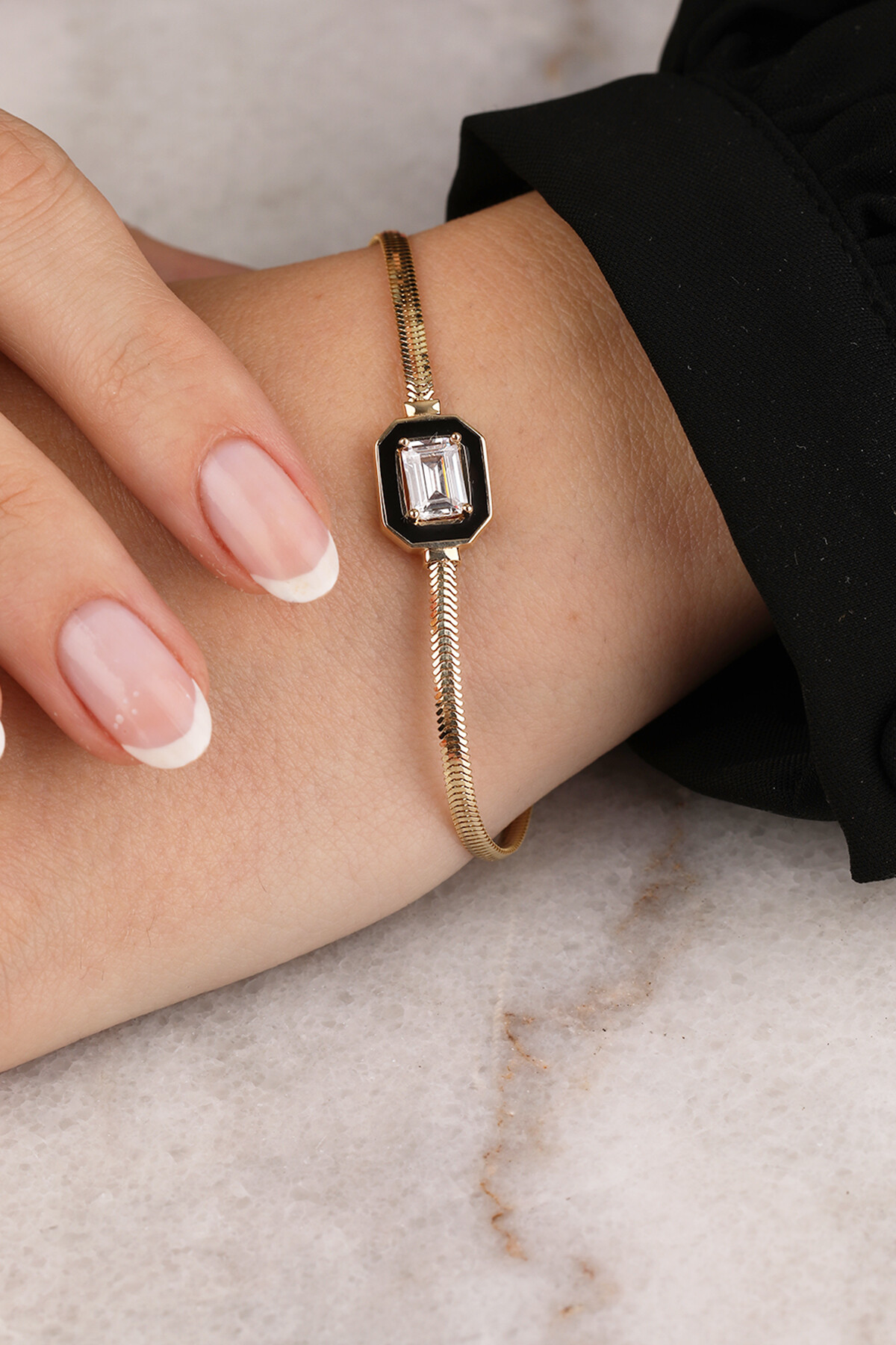 14 Ayar Altın Balık Sırtı Baget Bileklik