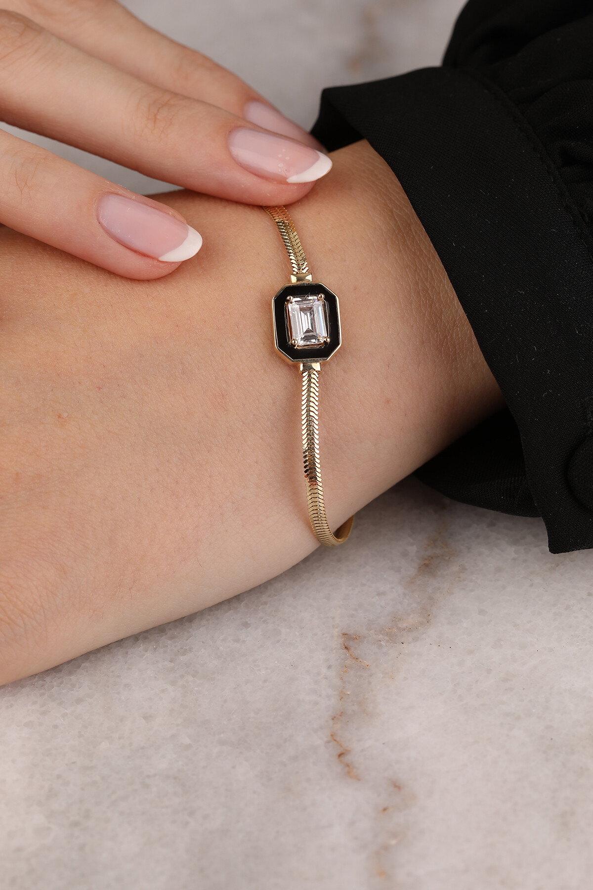 14 Ayar Altın Balık Sırtı Baget Bileklik