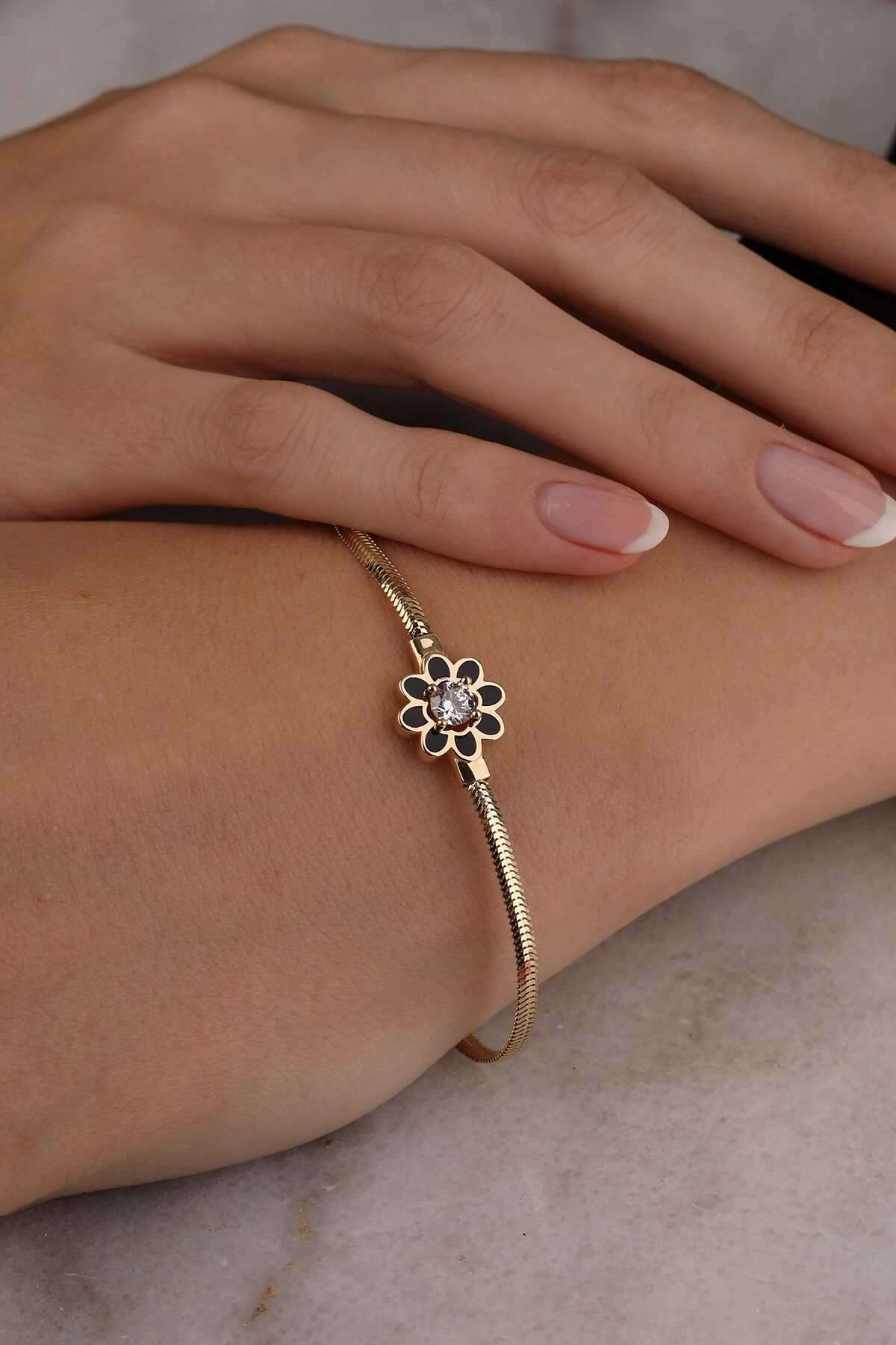 14 Ayar Altın Balık Sırtı Çiçek Bileklik