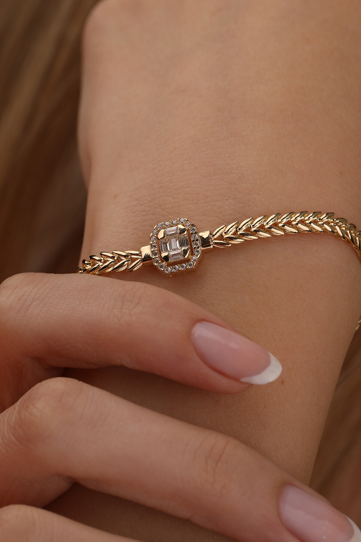 14 Ayar Altın Başak Zincir Baget Bileklik