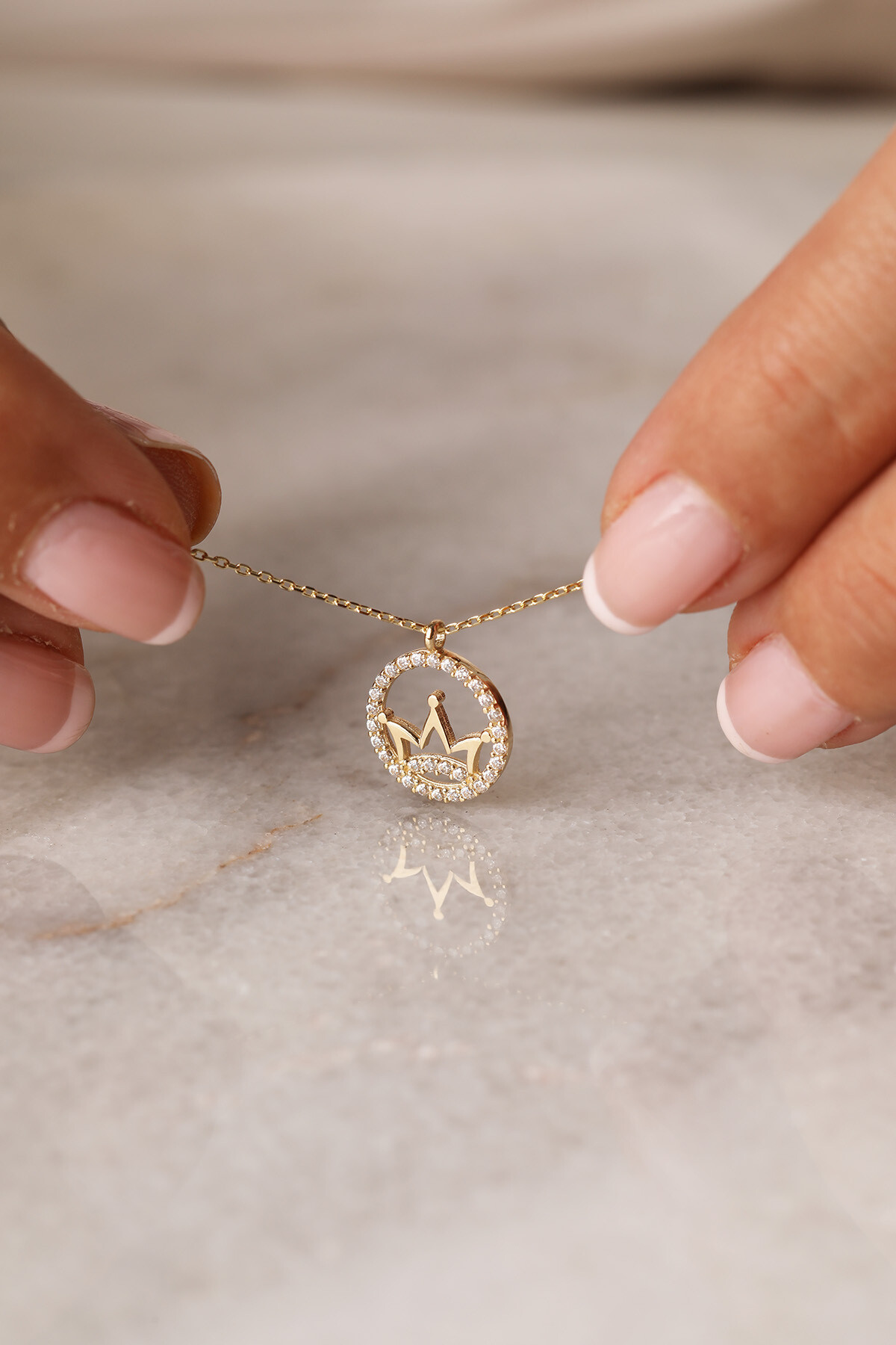 14 Ayar Altın Kral Tacı Kolye