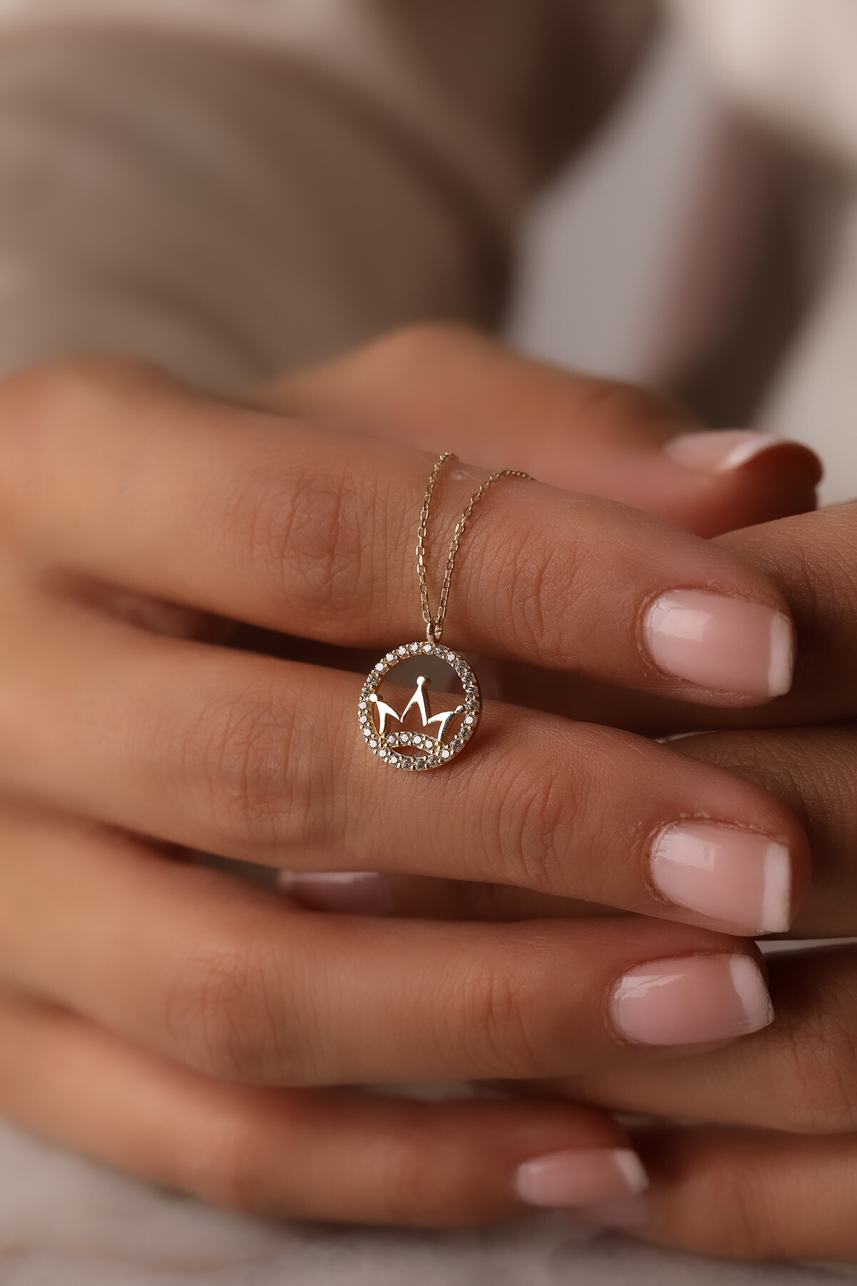 14 Ayar Altın Kral Tacı Kolye