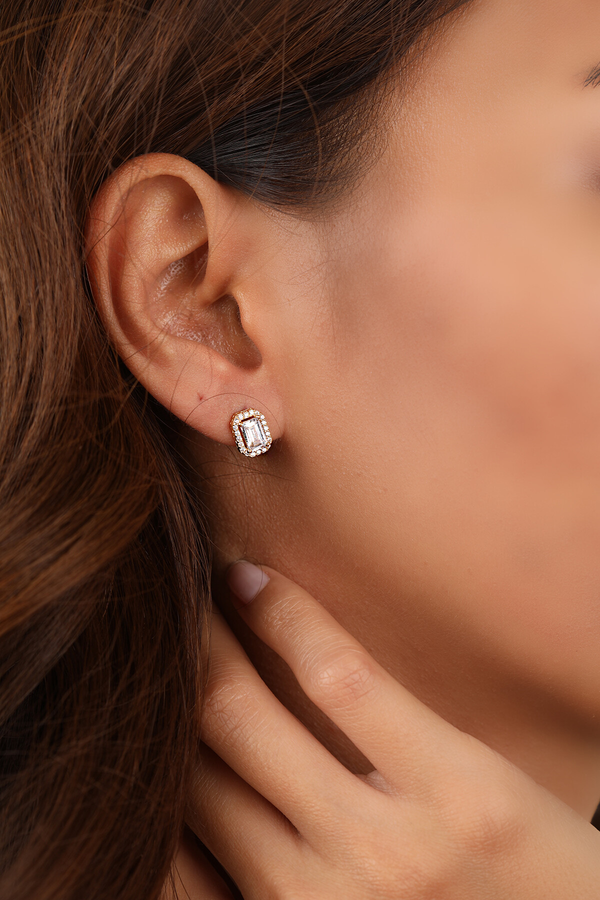 14 Ayar Altın Baget Küpe