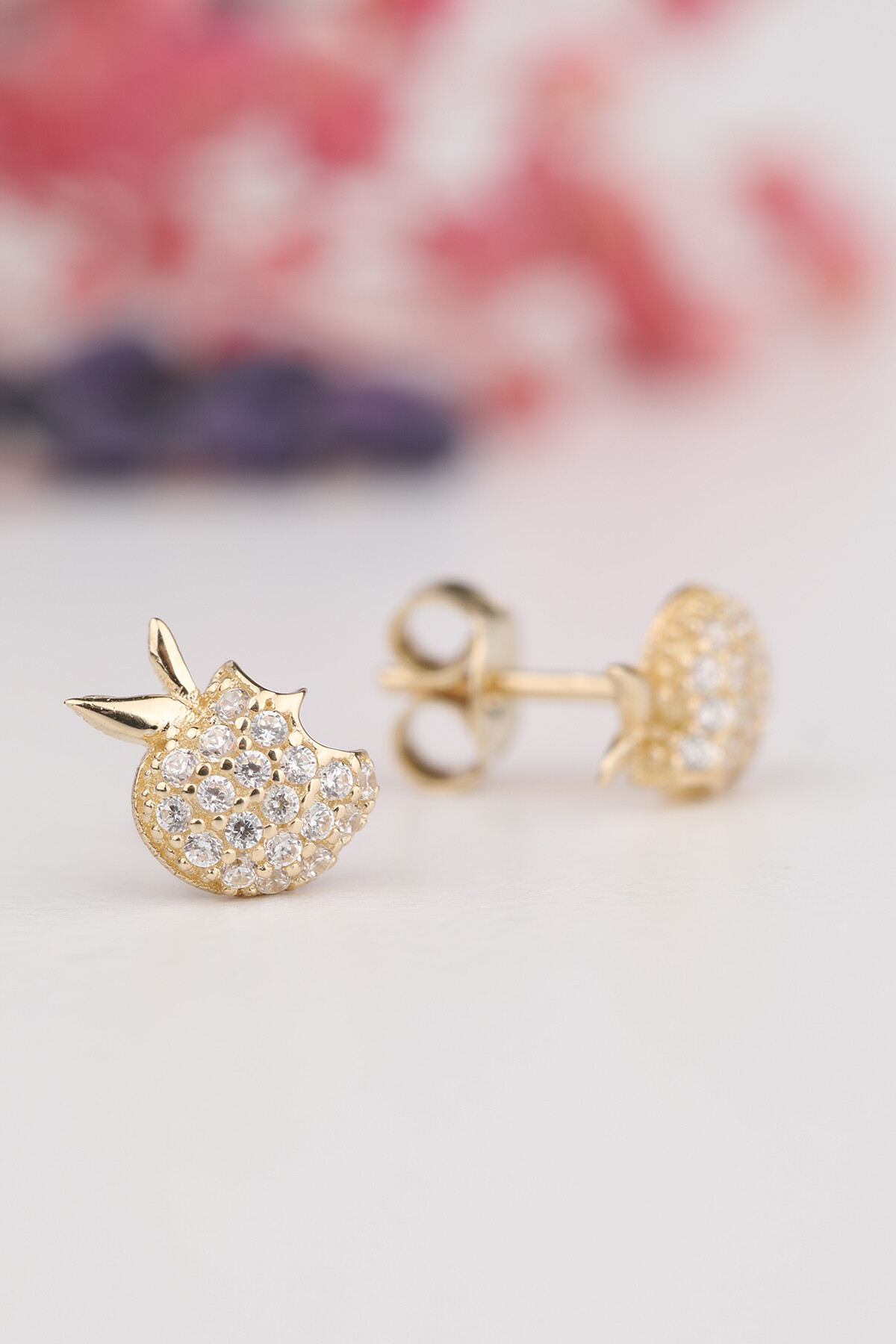 14 Ayar Altın Elma Küpe