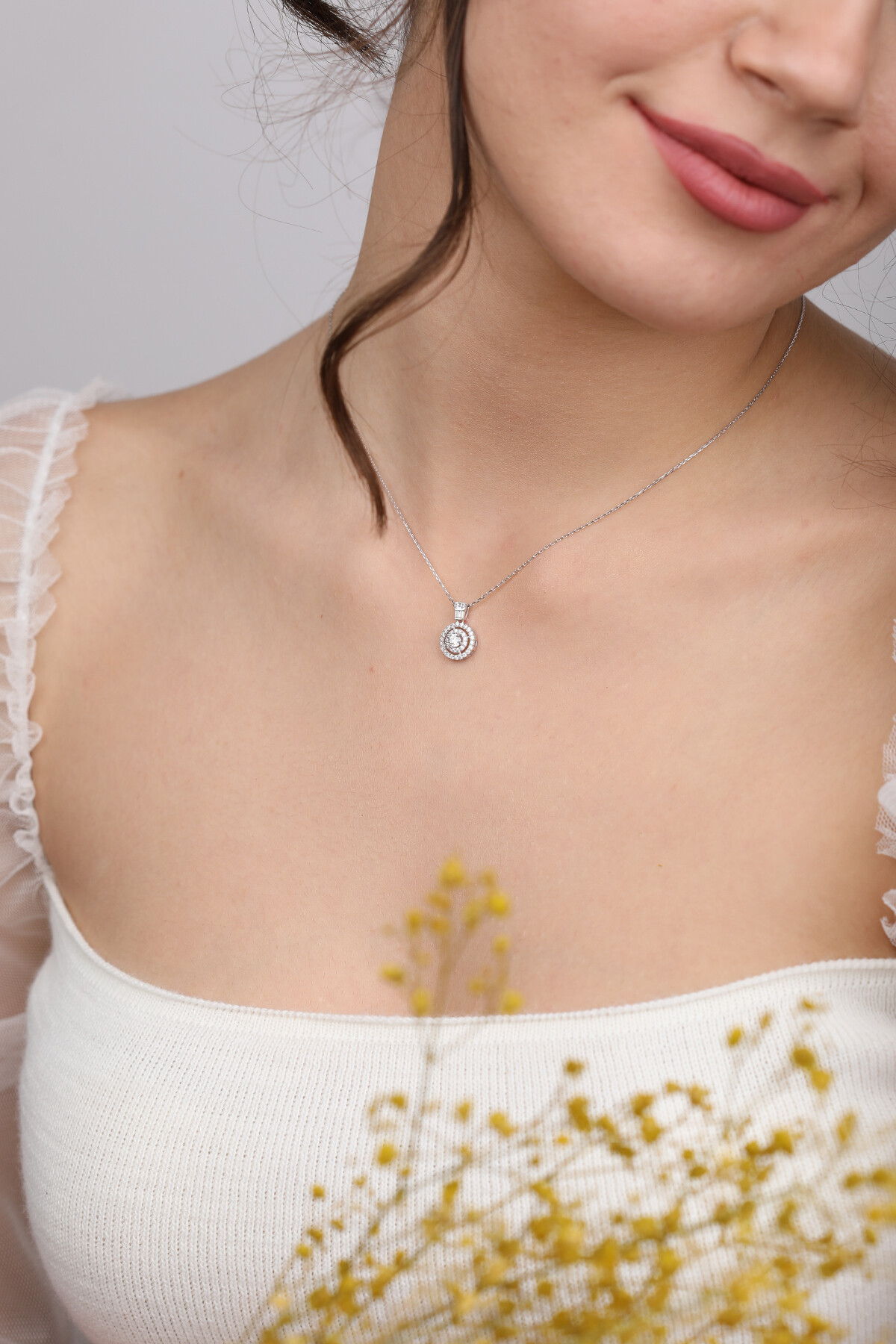 14 Ayar Altın Fantezi Tektaş Kolye