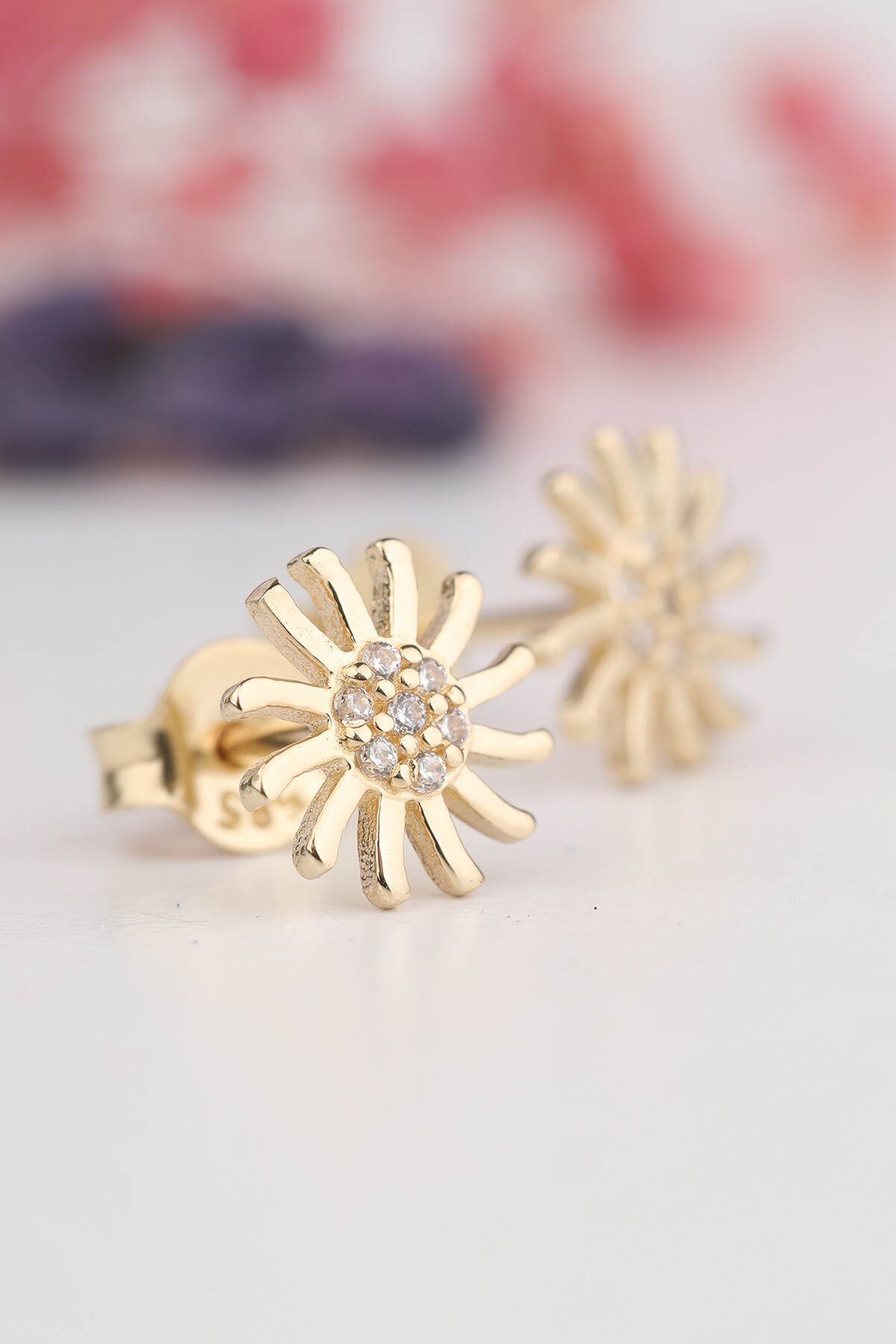 14 Ayar Altın Güneş Küpe