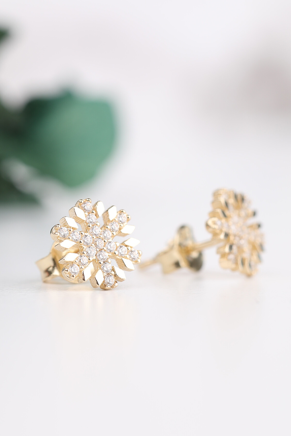 14 Ayar Altın Kartanesi Küpe