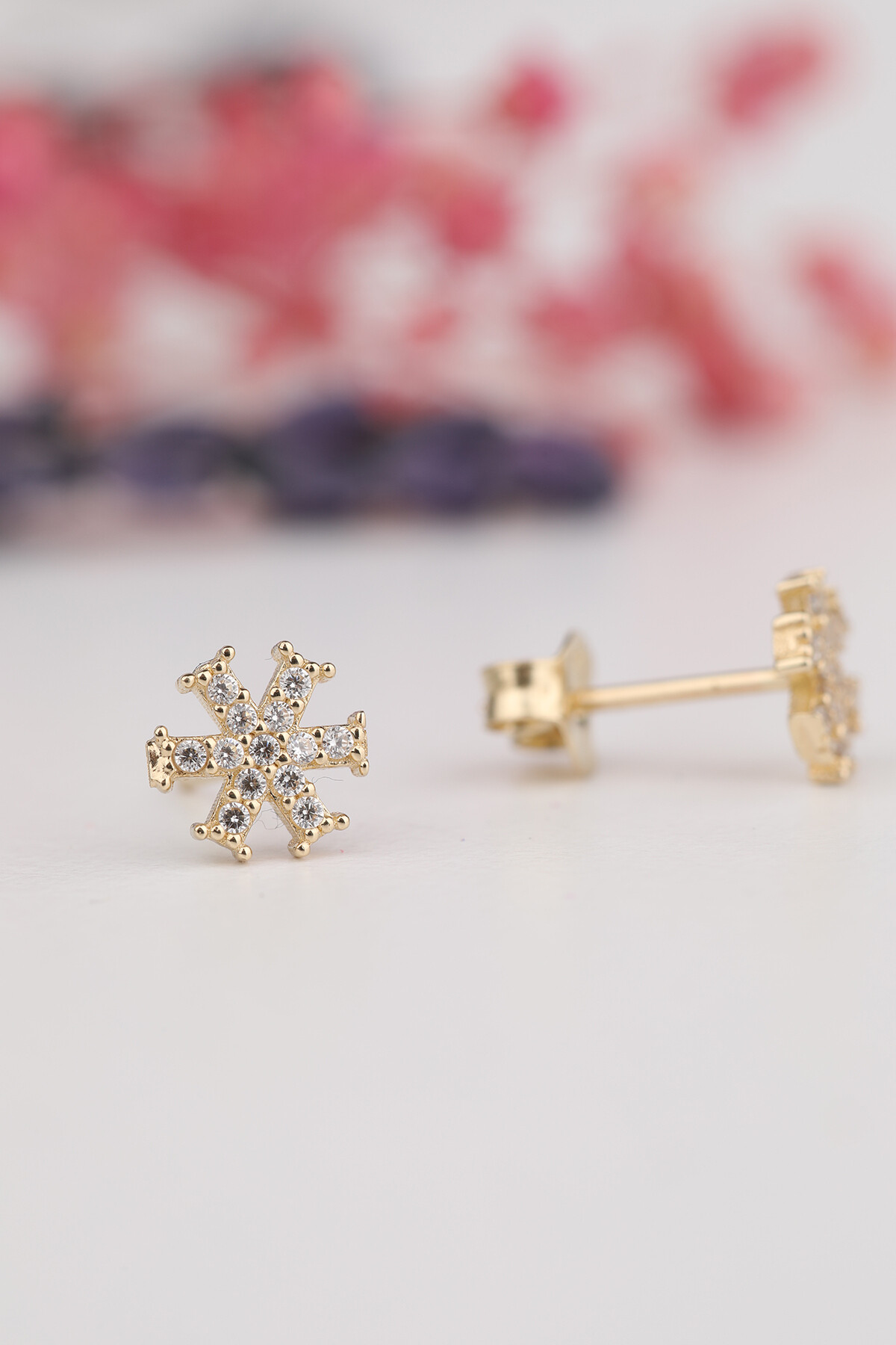 14 Ayar Altın Kartanesi Küpe