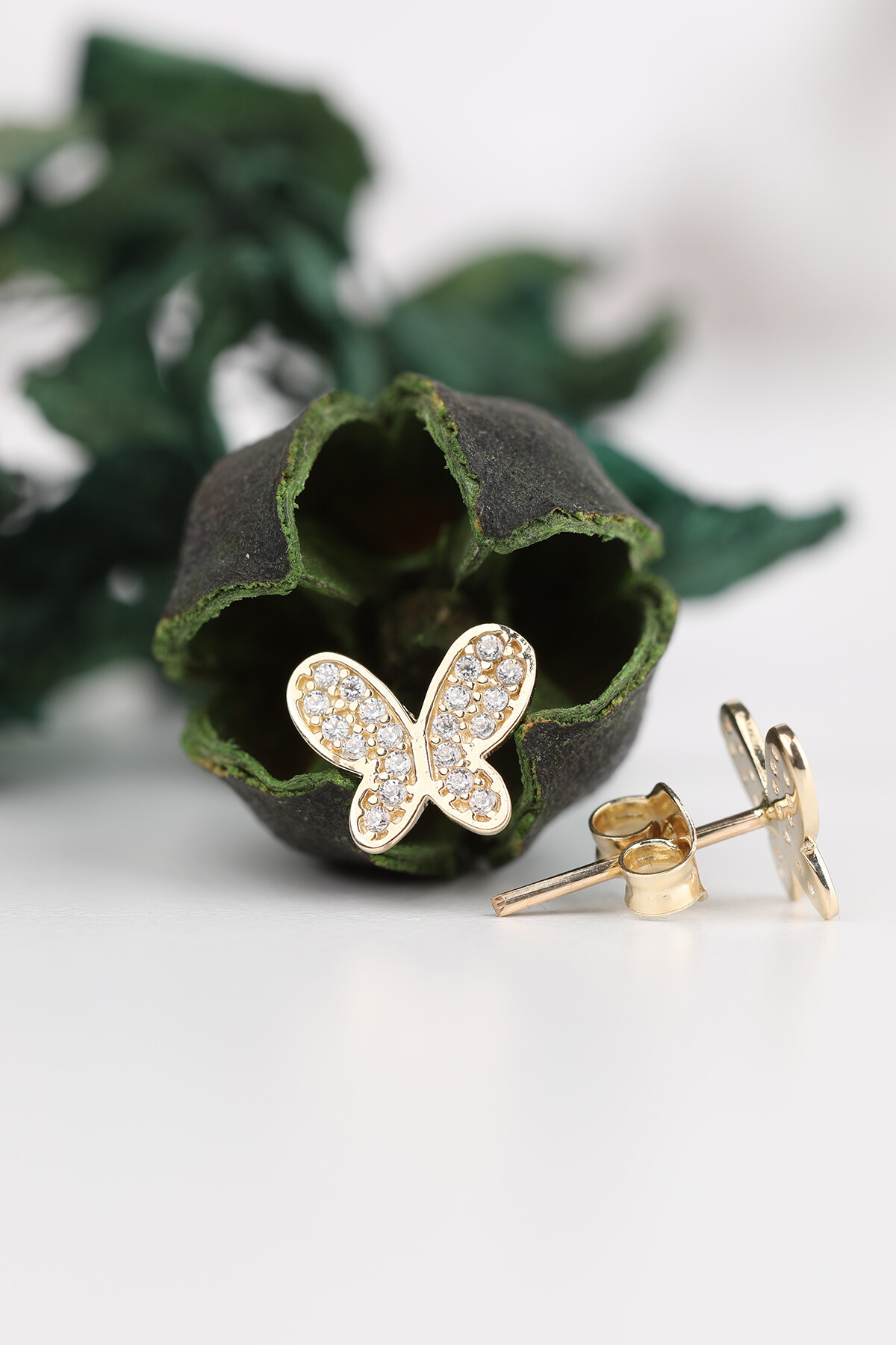 14 Ayar Altın Kelebek Küpe