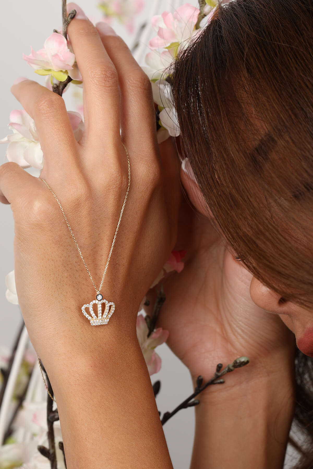 14 Ayar Altın Kral Tacı Kolye