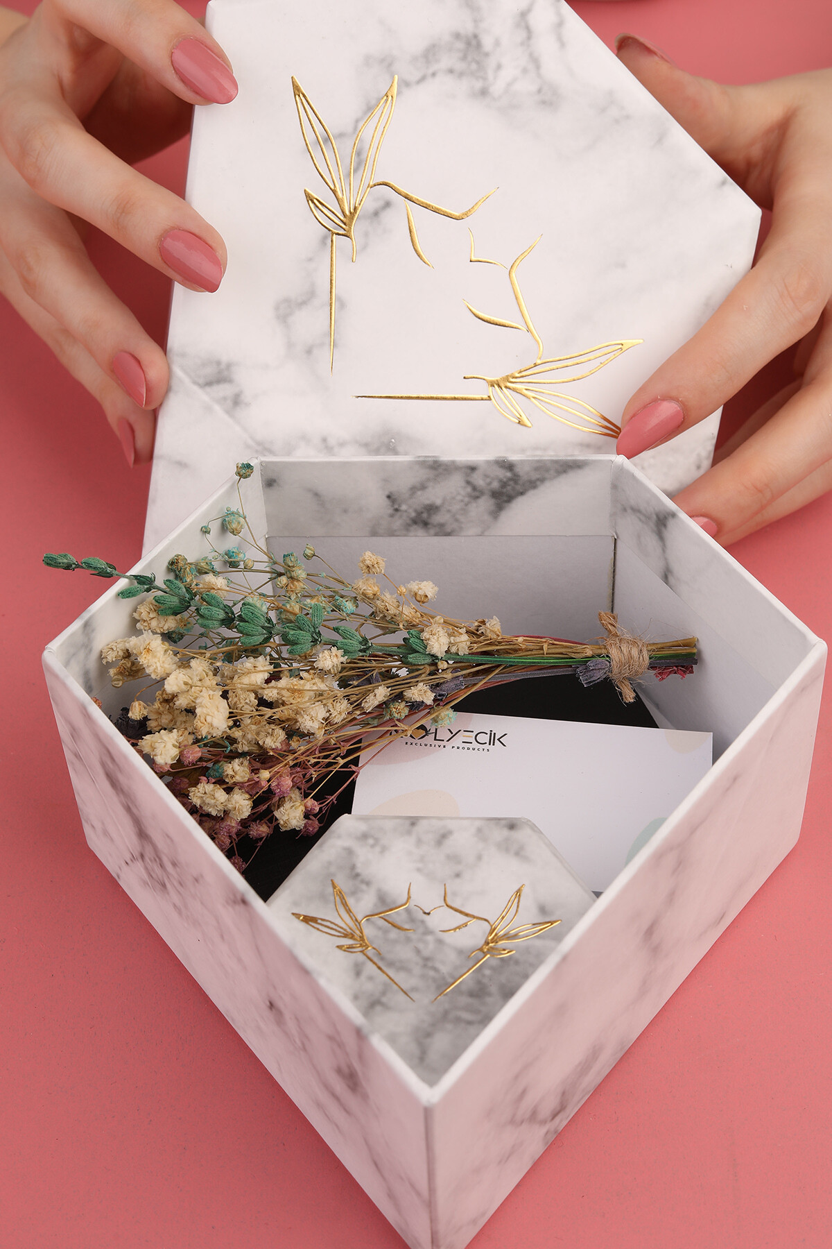 14 Ayar Altın Kutup Yıldızı Kolye