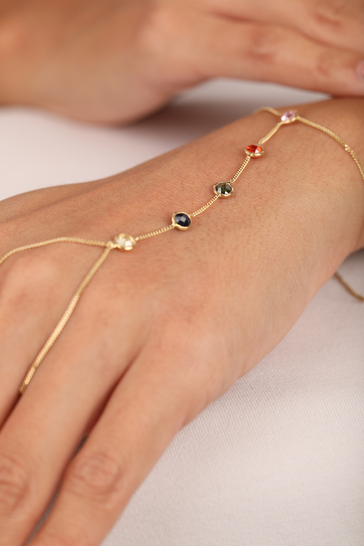 14 Ayar Altın Renkli Şahmeran