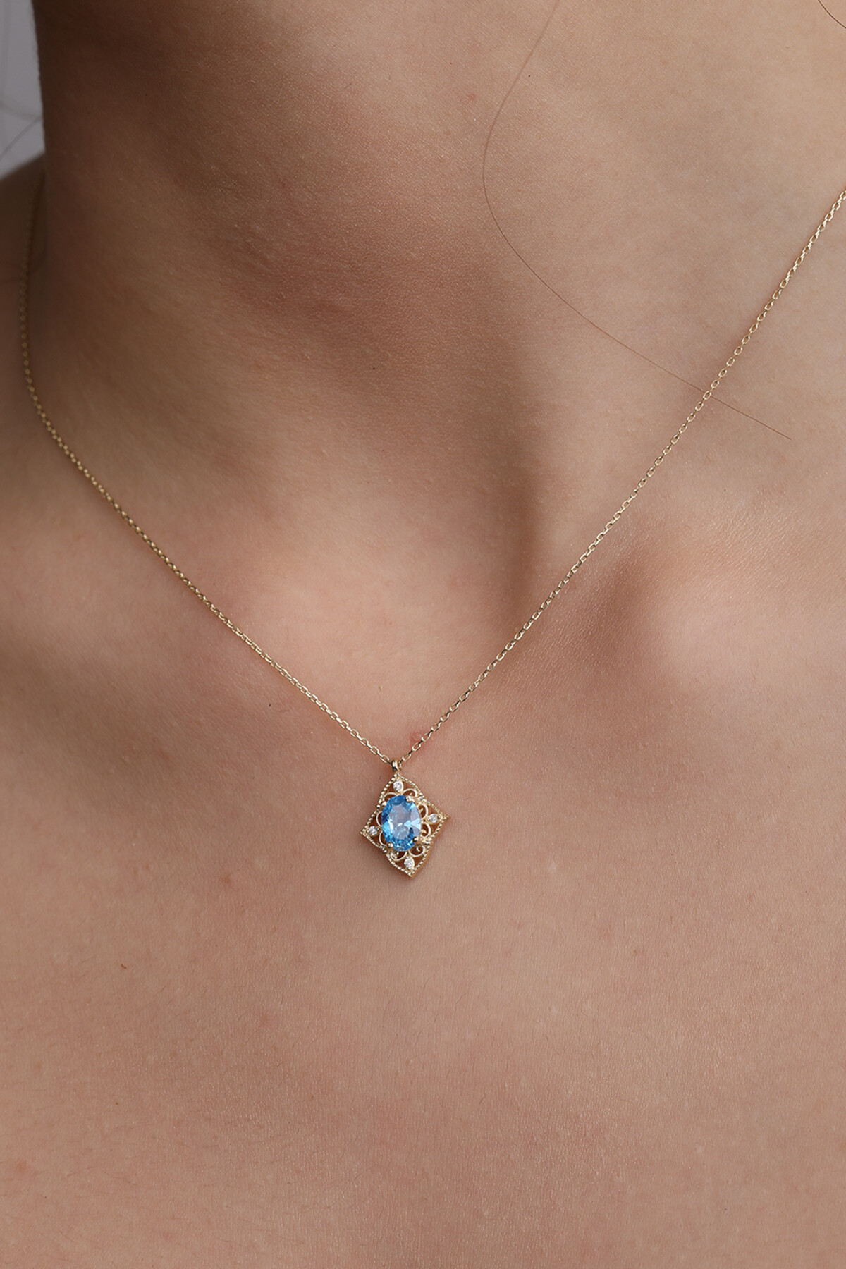 14 Ayar Altın Telkari Oval Taş