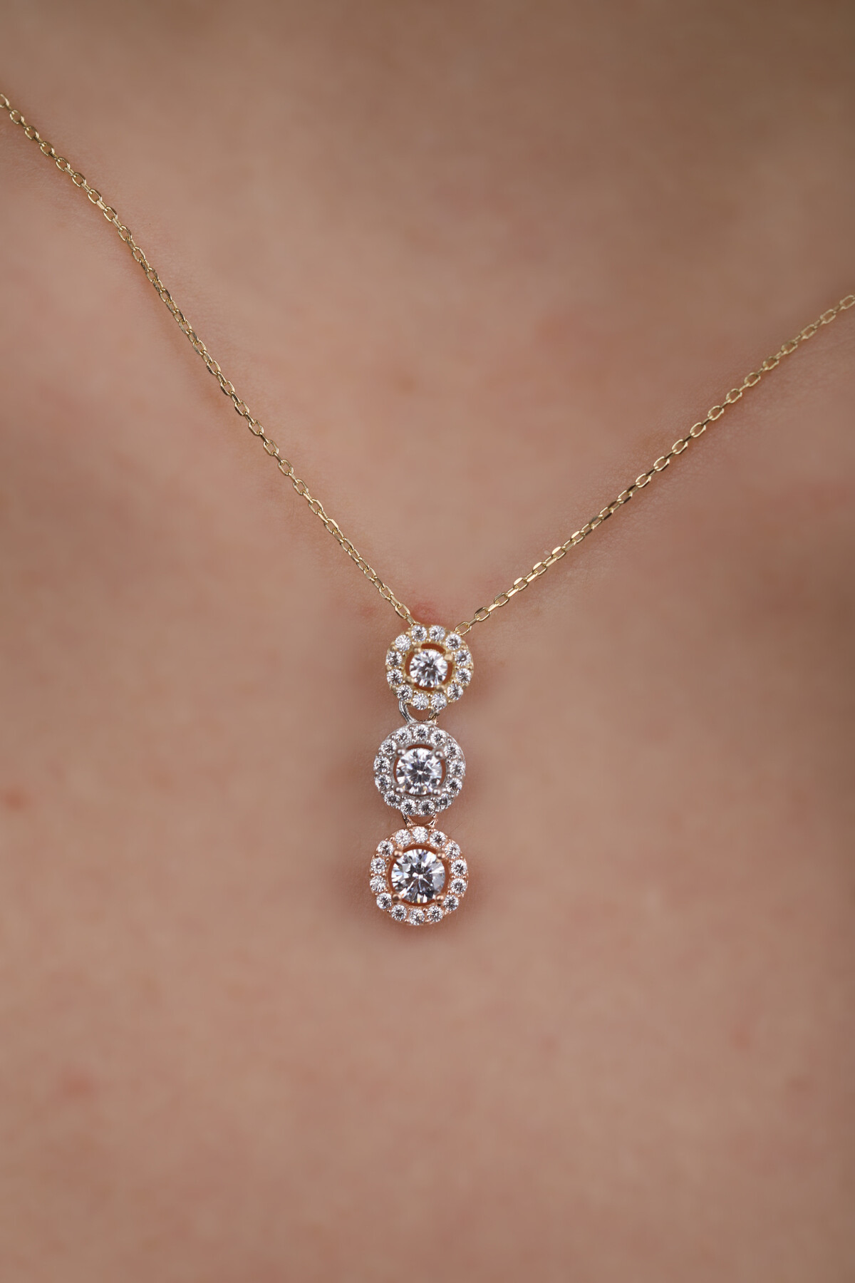 14 Ayar Altın Tria Kolye