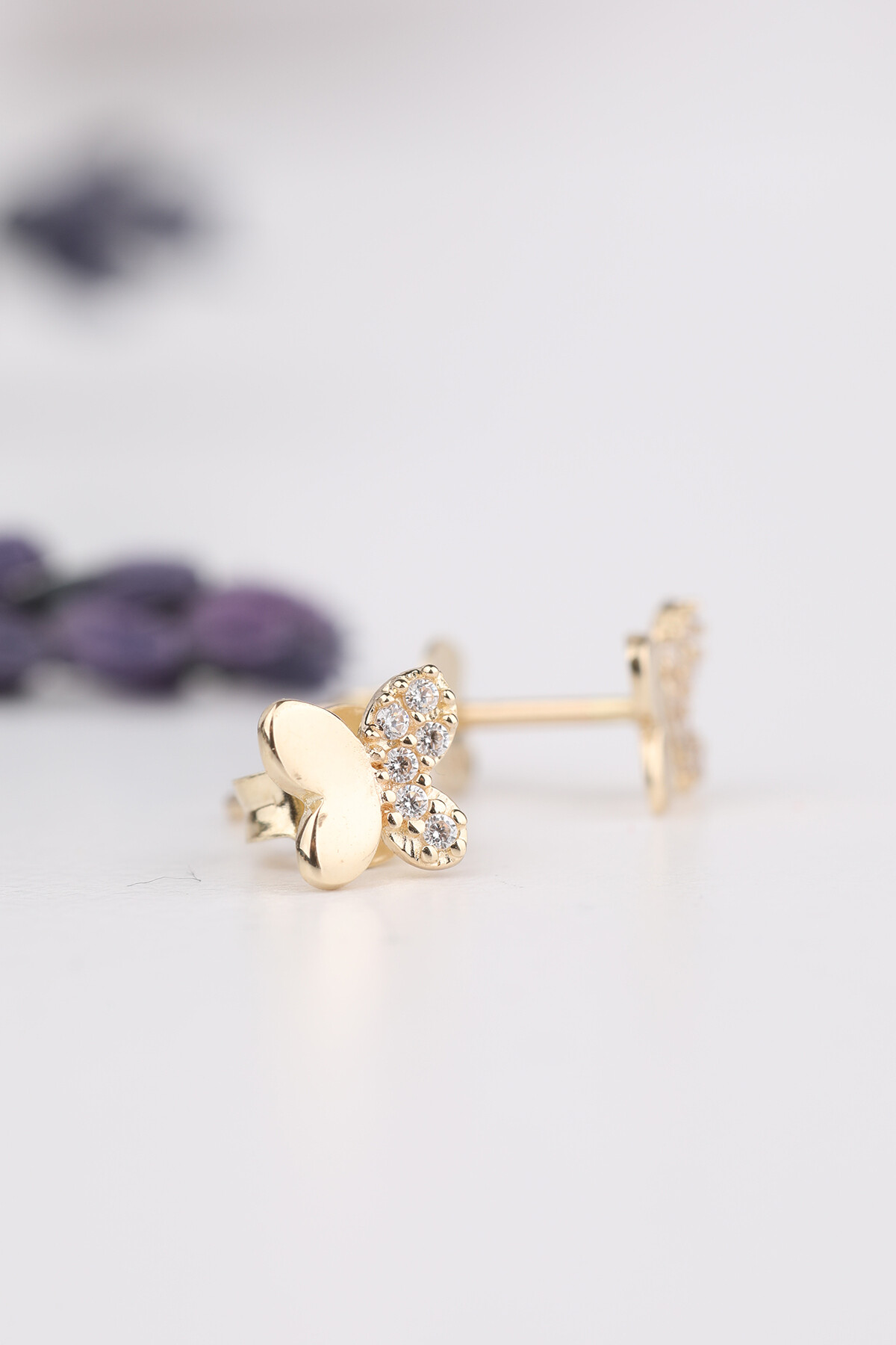 14 Ayar Altın Yarı Taşlı Kelebek Küpe