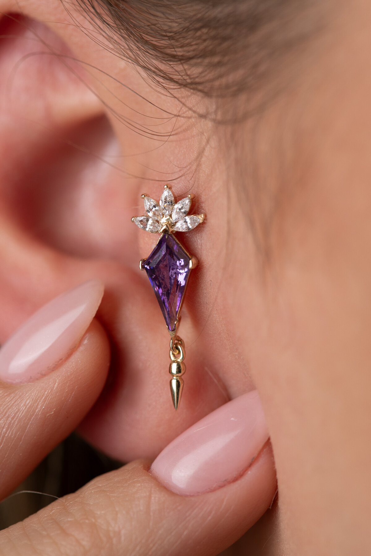 14 Ayar Altın Mavi Taş Küpe