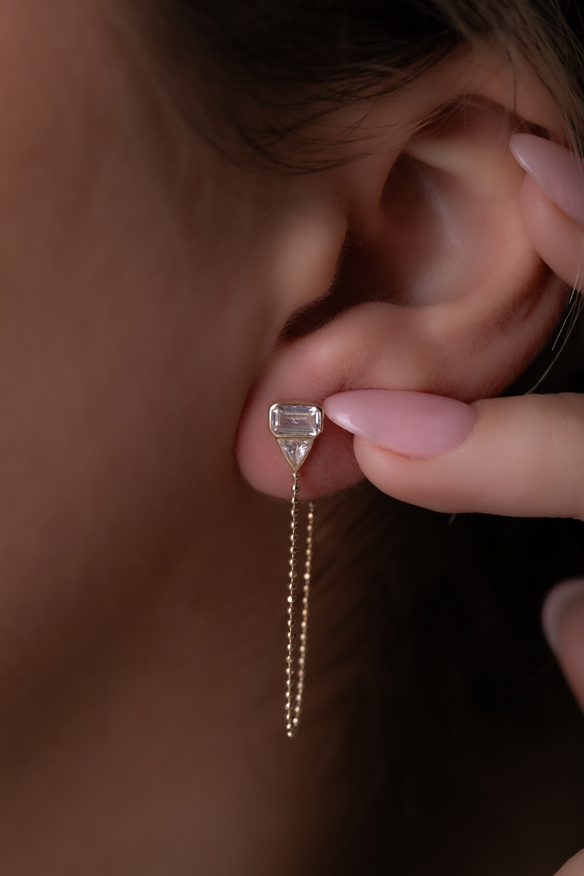 14 Ayar Altın Zincir Sallantılı Küpe