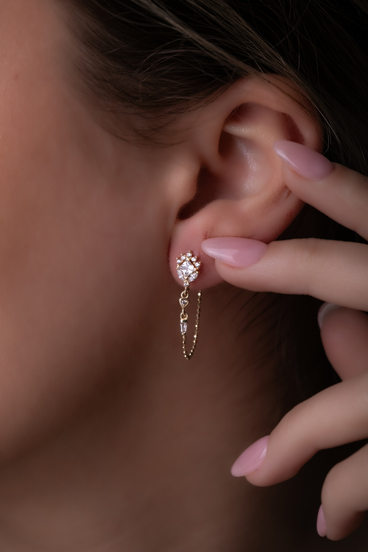 14 Ayar Atın Zincir Sallantılı Küpe