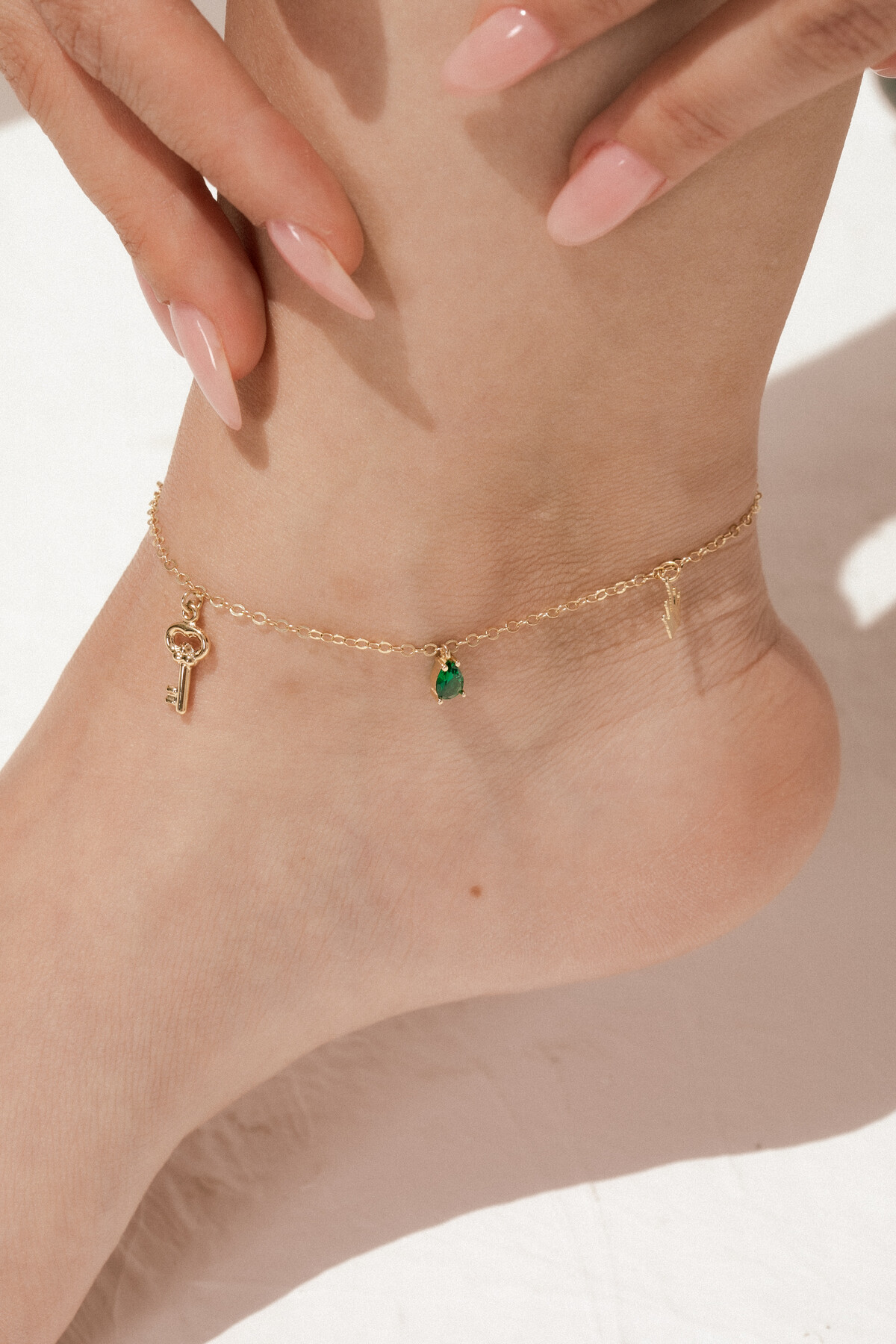 14 Ayar Altın Yeşil Damla Taş Halhal