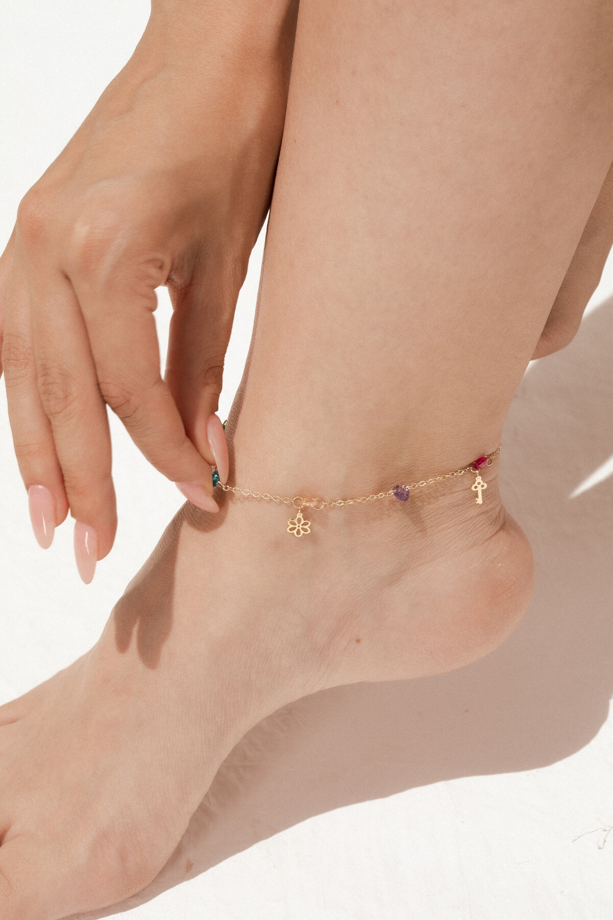 14 Ayar Altın Renkli Taş Halhal