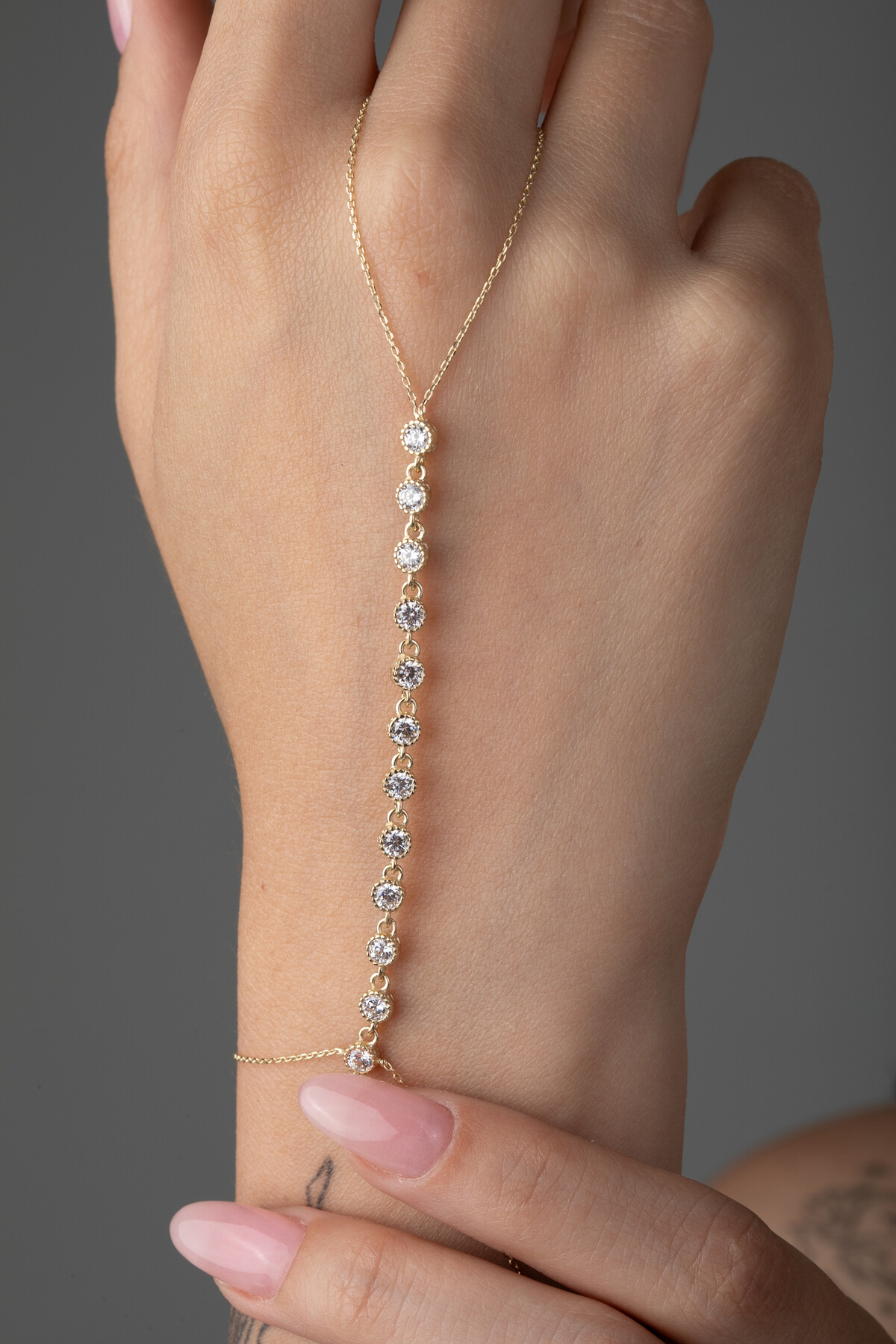 14 Ayar Altın Sıralı Tektaş Şahmeran