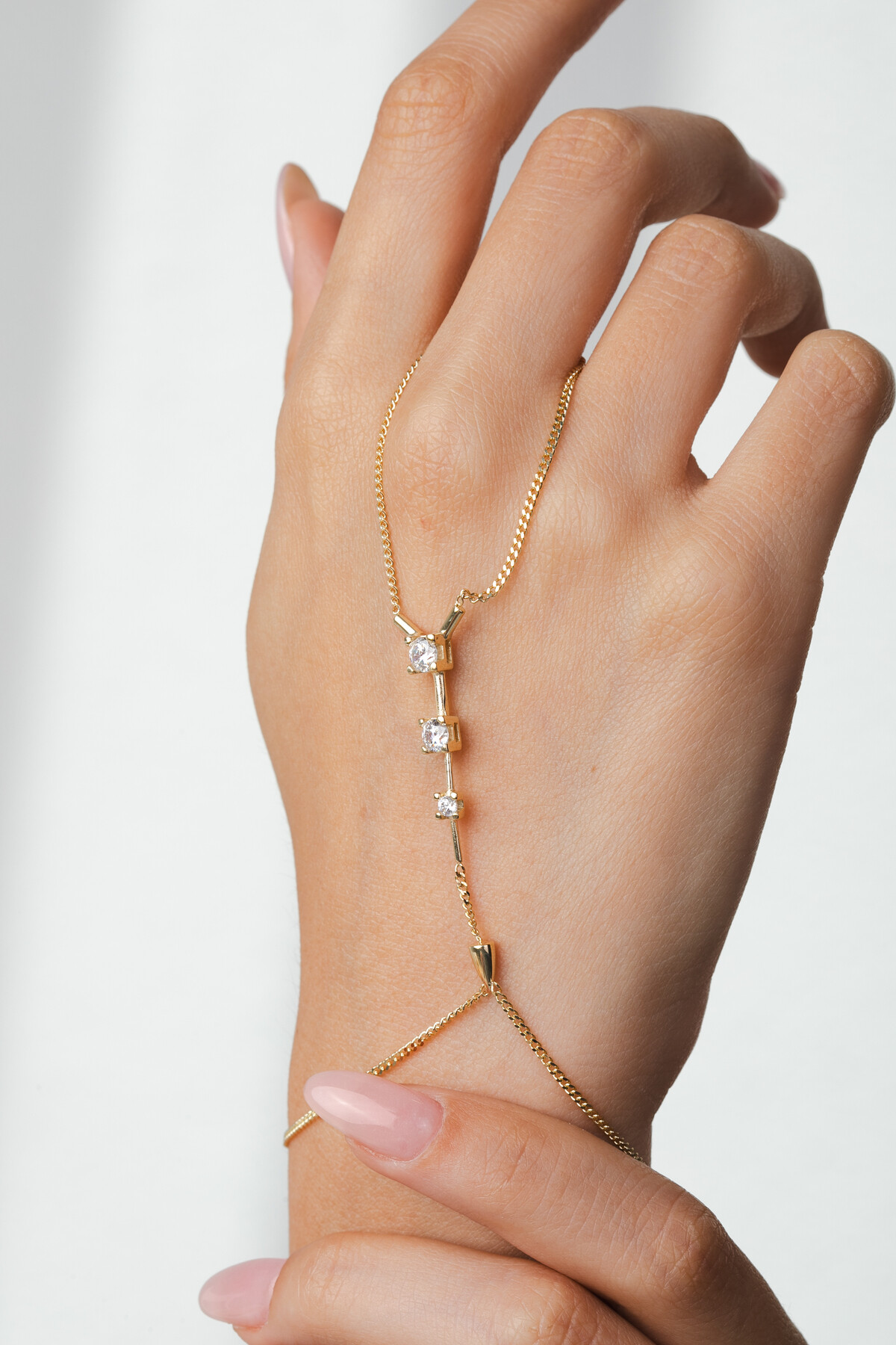 14 Ayar Altın Tektaş Sıralı Şahmeran