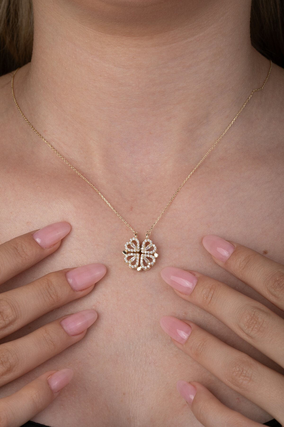 14 Ayar Altın Yonca Kolye