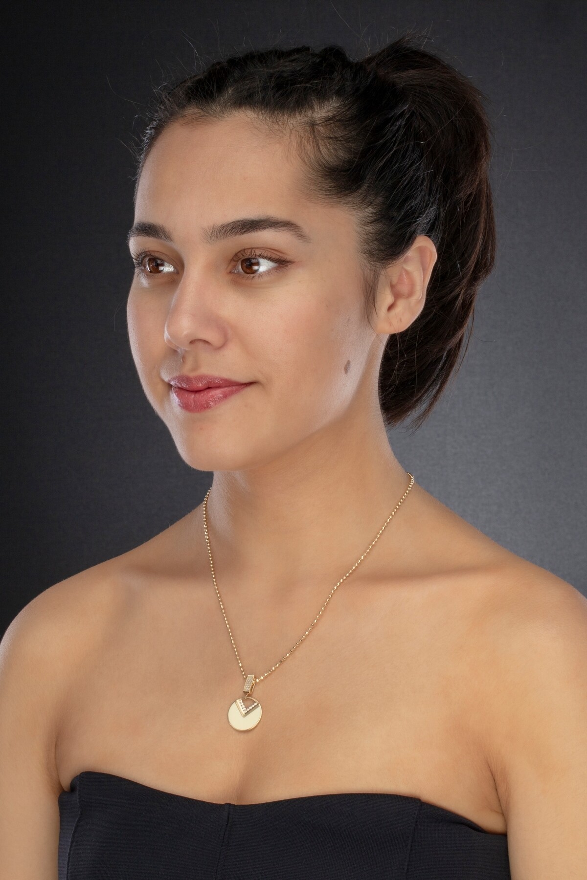 14 Ayar Altın Yuvarlak Kolye Ucu