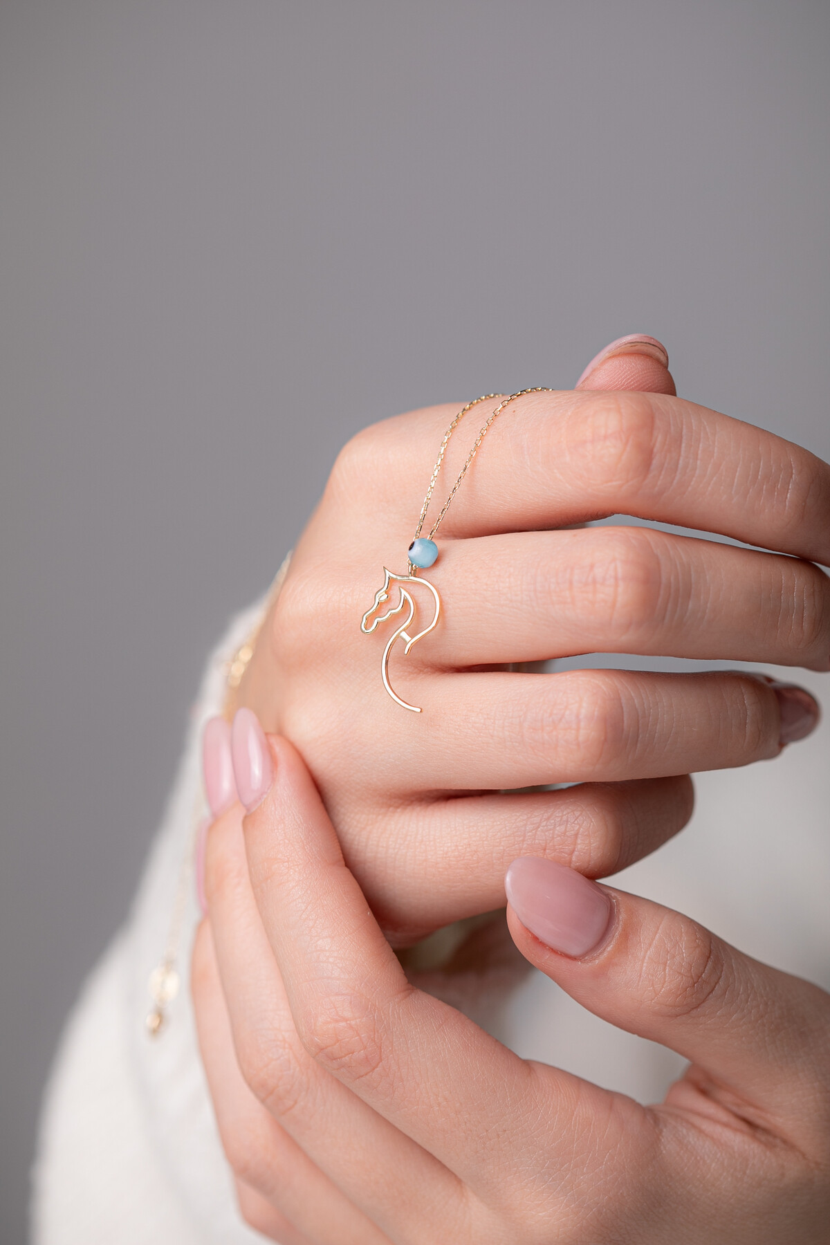 14 Ayar Altın At Kolye