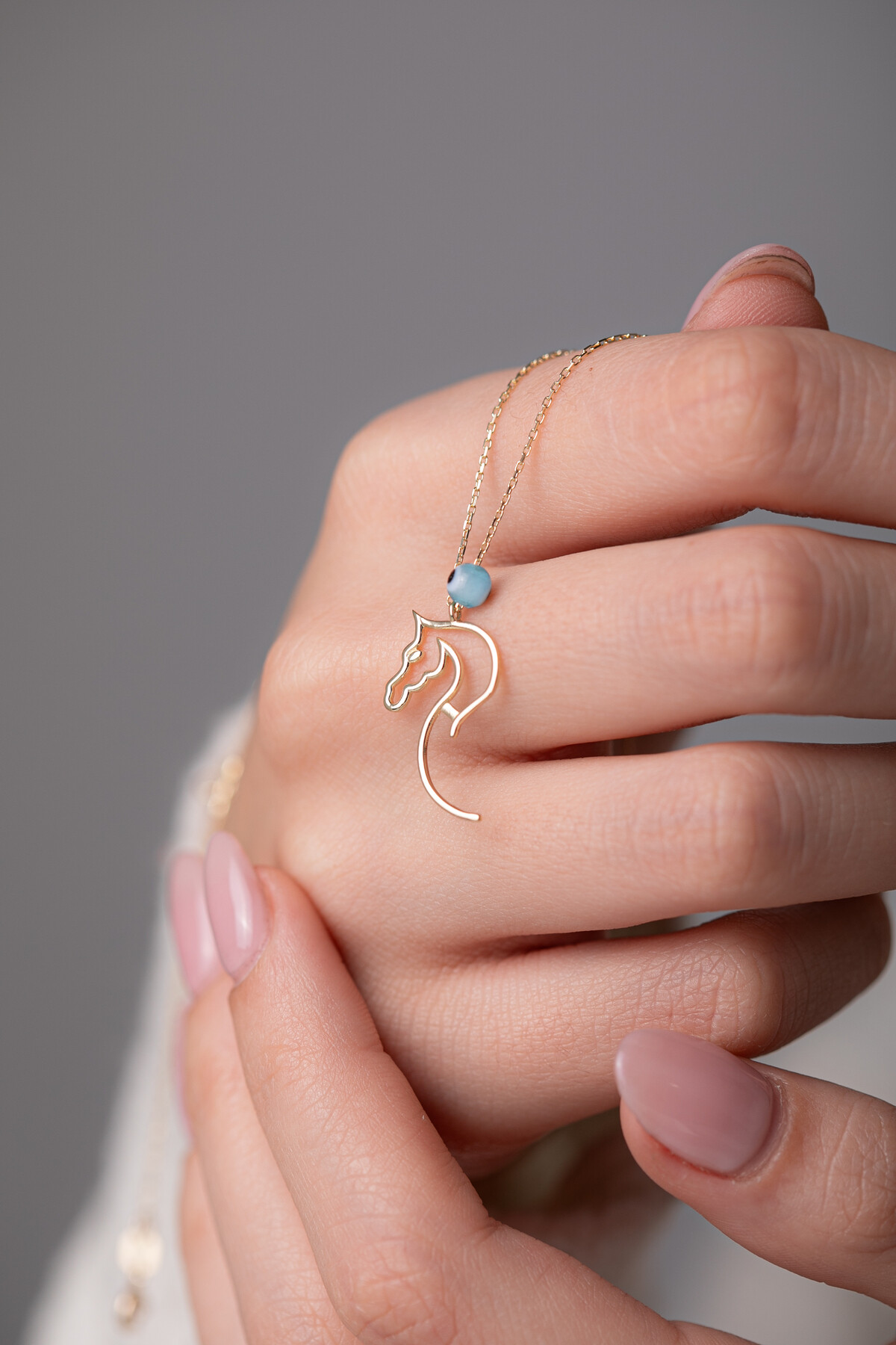 14 Ayar Altın At Kolye