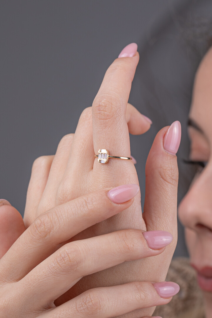 14 Ayar Altın Baget Yüzük