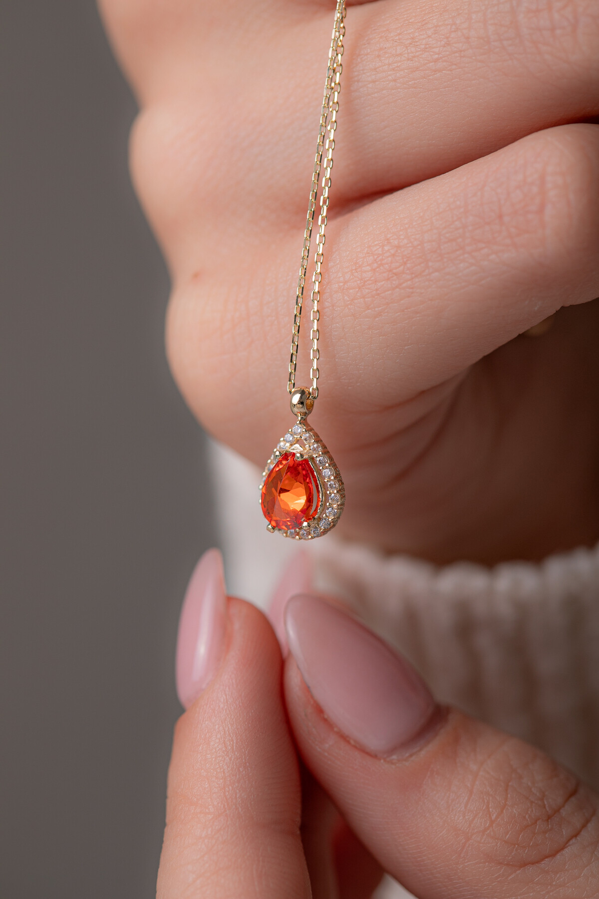 14 Ayar Altın Turuncu Taş Kolye