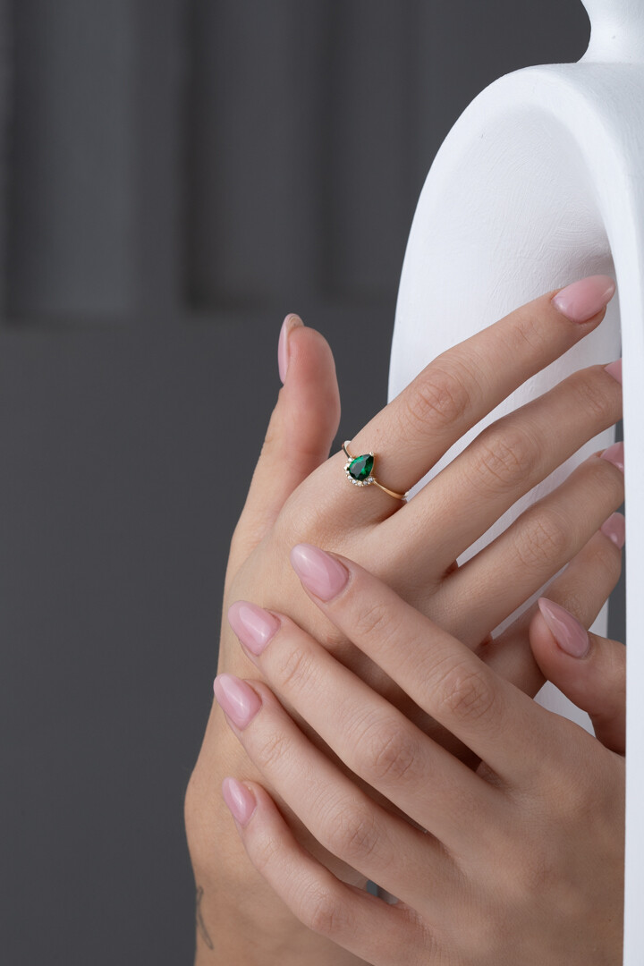 14 Ayar Altın Damla Yüzük