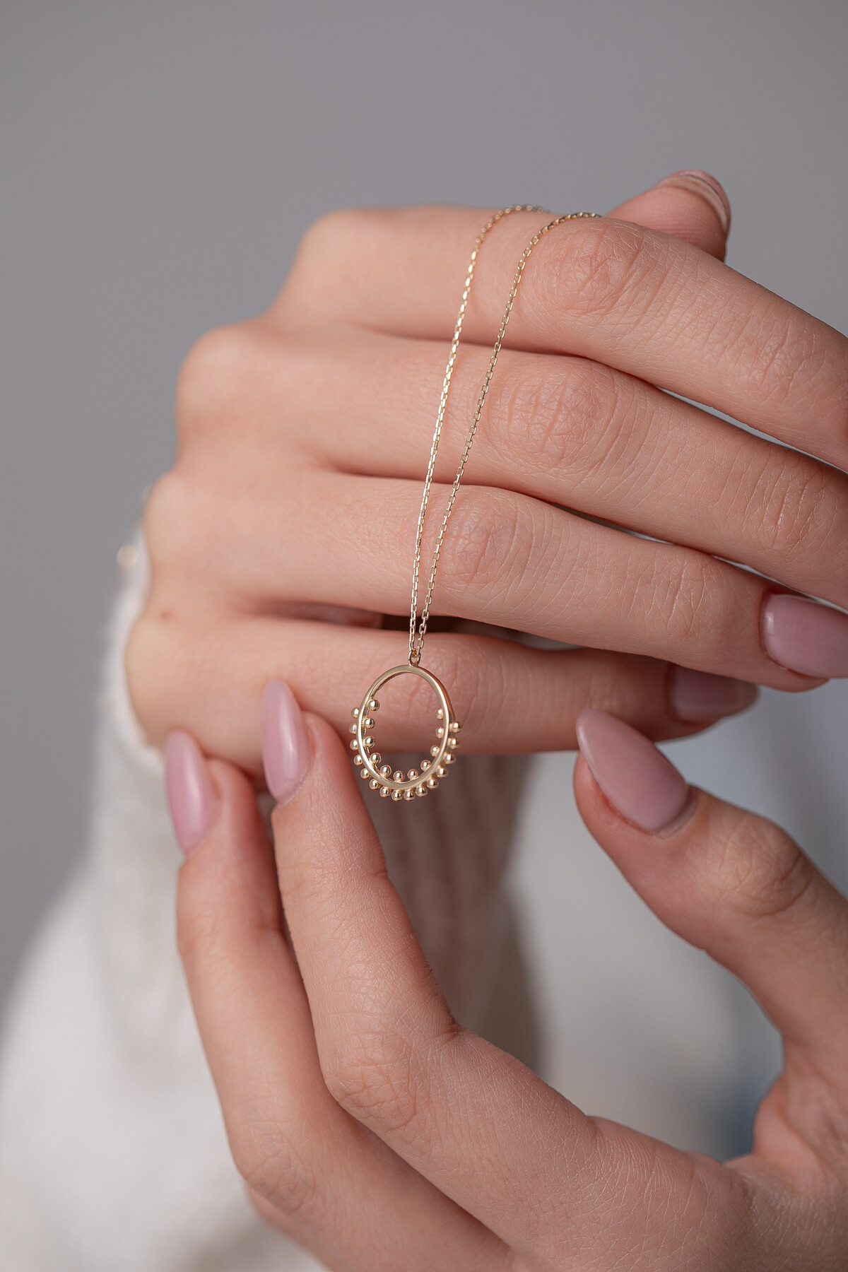 14 Ayar Altın Güverseli Kolye