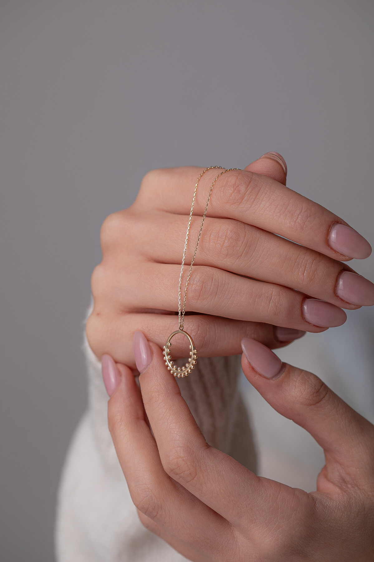 14 Ayar Altın Güverseli Kolye