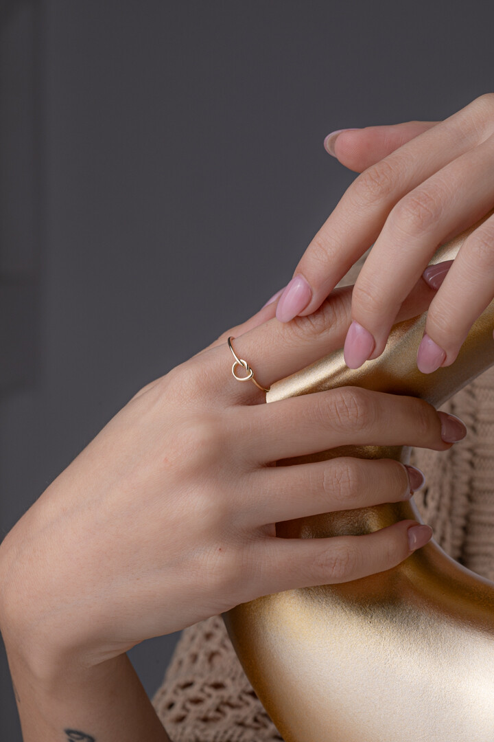 14 Ayar Altın Düğüm Yüzük