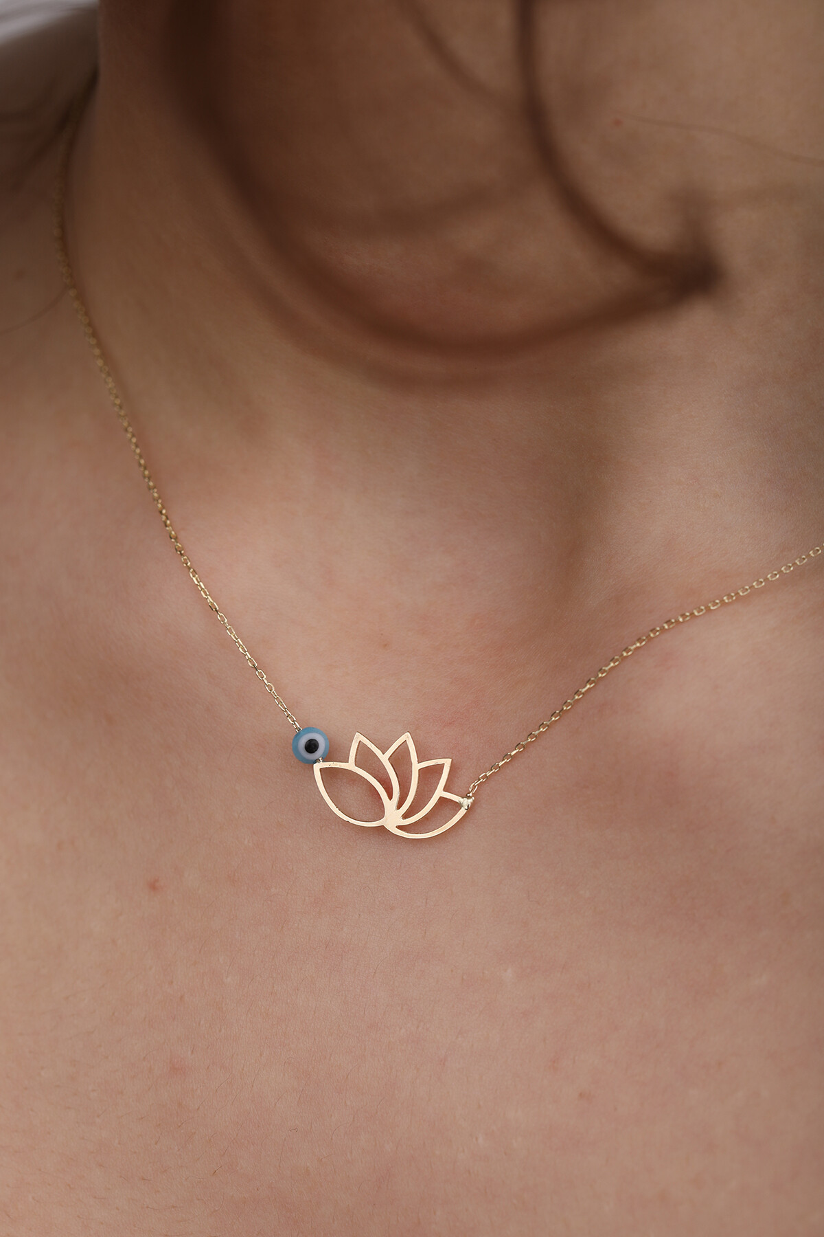 14 Ayar Altın Lotus Kolye