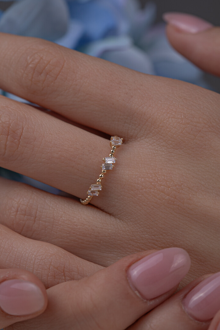 14 Ayar Altın Zarif Baget Yüzük