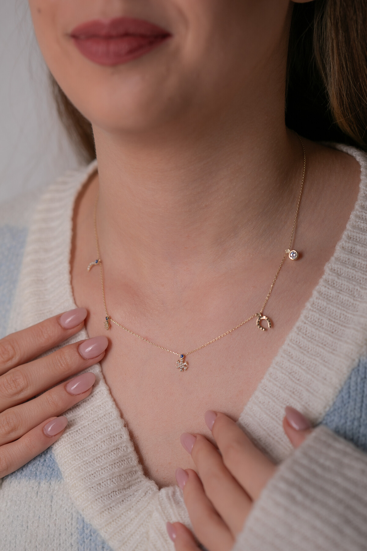 14 Ayar Altın Şans Kolye