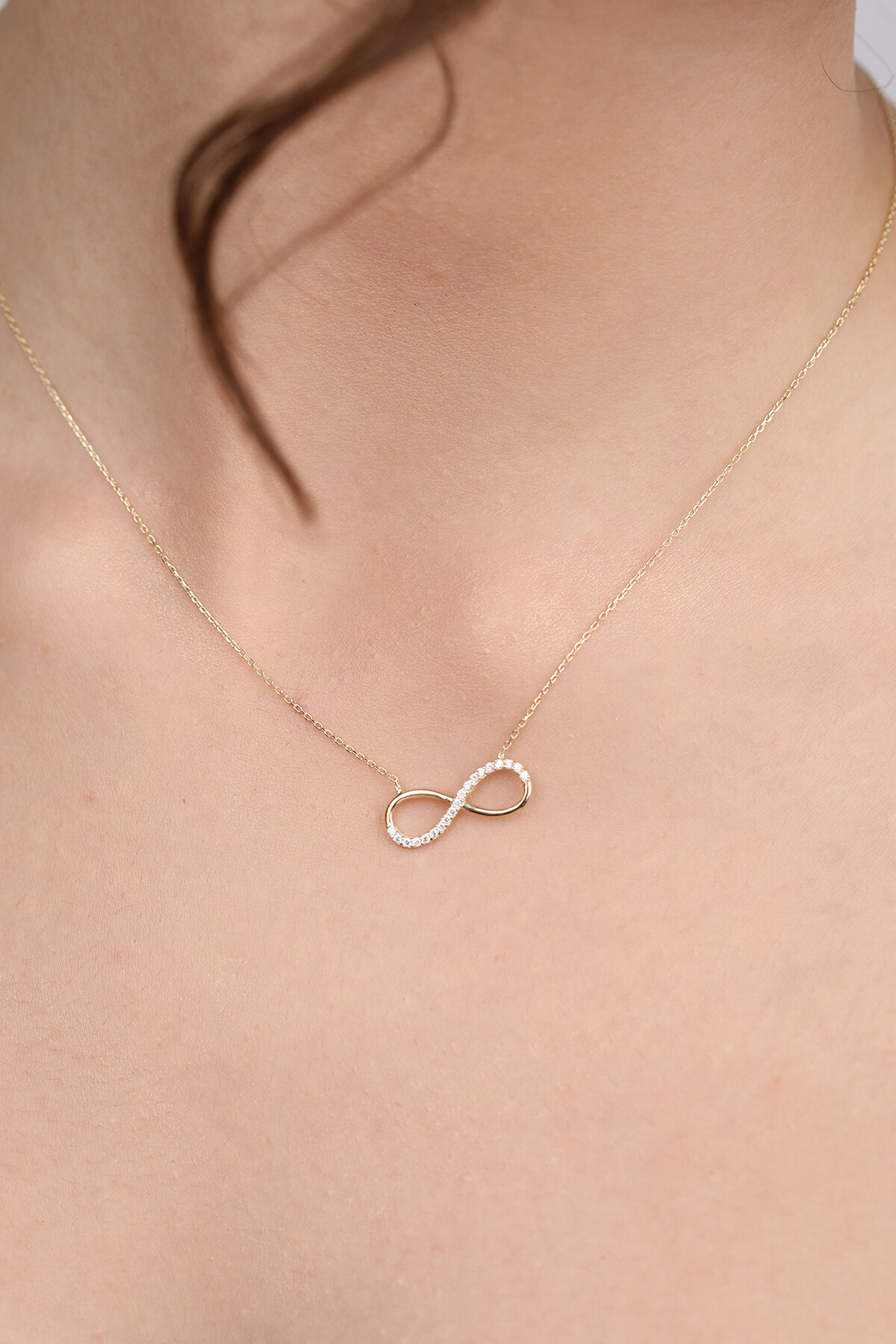 14 Ayar Altın Sonsuzluk Kolye