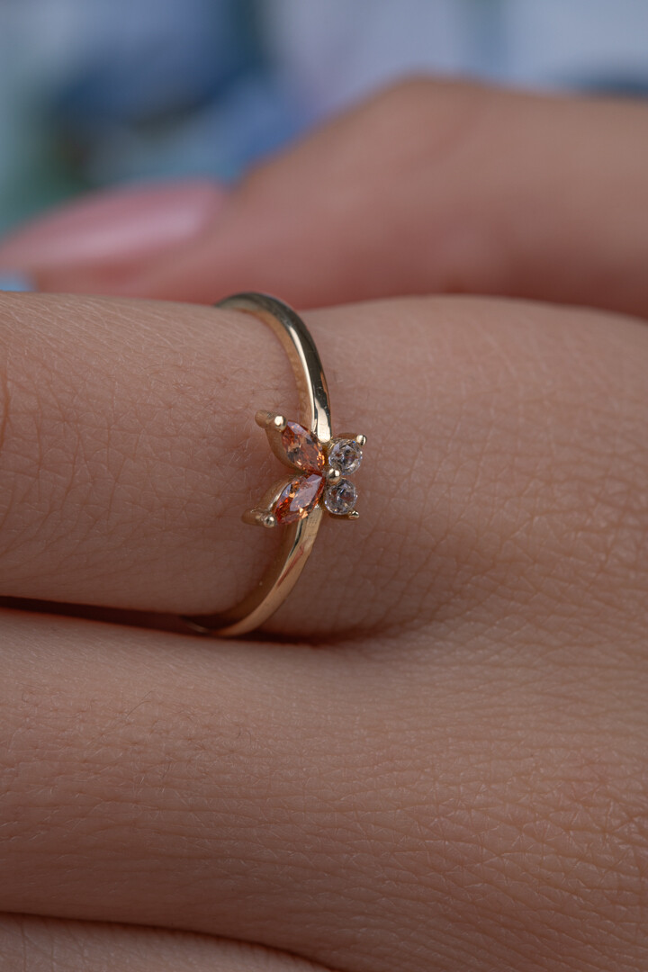 14 Ayar Altın Taş Kelebek Yüzük