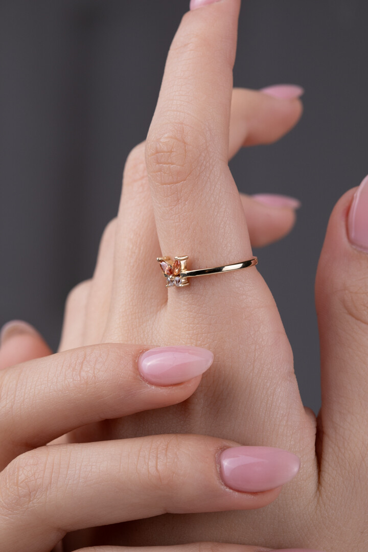 14 Ayar Altın Taş Kelebek Yüzük