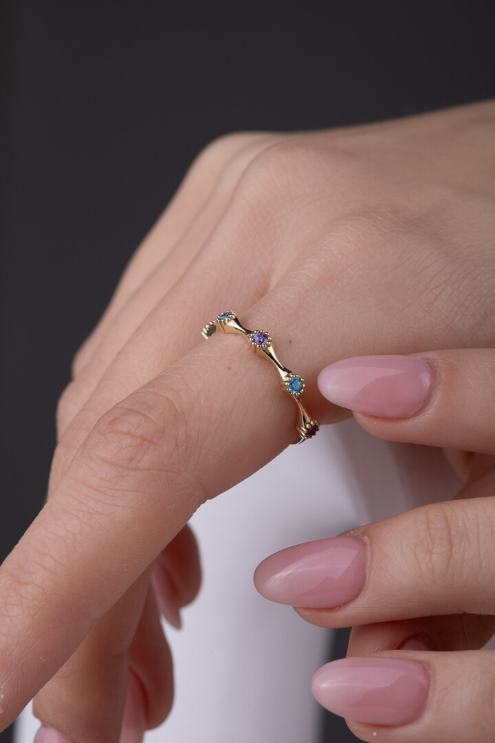 14 Ayar Altın Tasarım Taşlı Yüzük