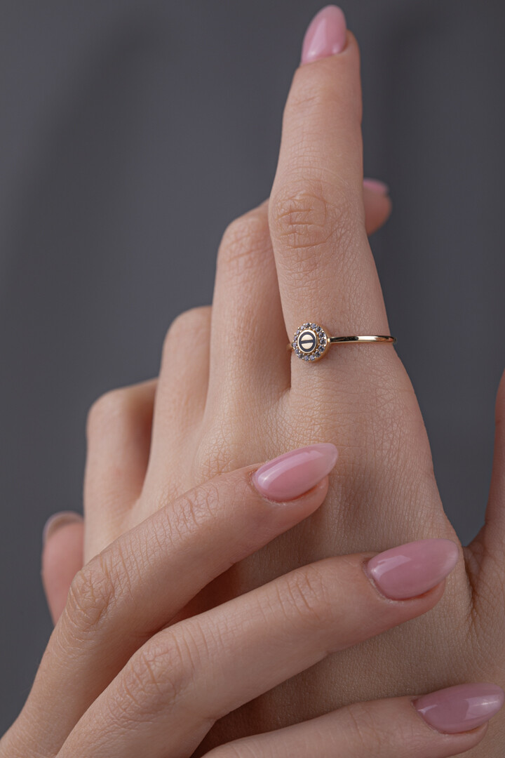 14 Ayar Altın Mineli Yüzük