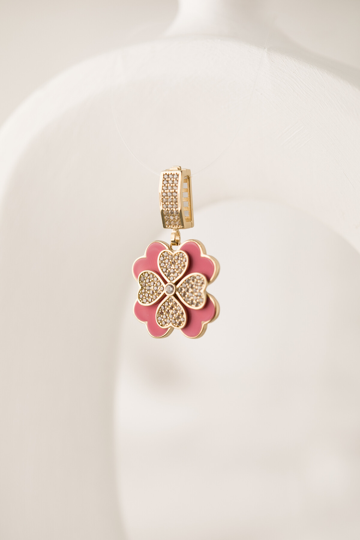 14 Ayar Altın Yonca Kolye Ucu