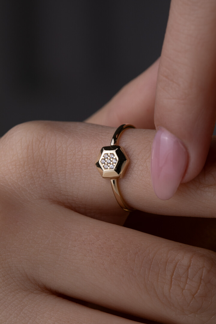 14 Ayar Altın Altıgen Yüzük