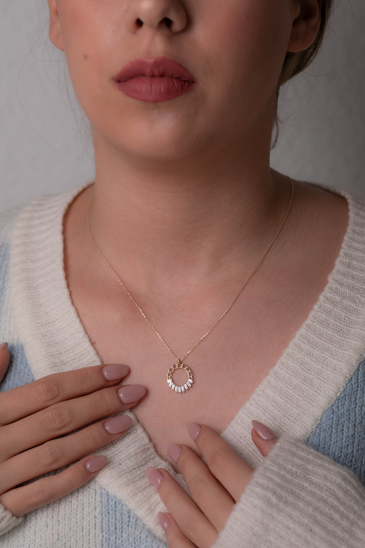 14 Ayar Altın Zincirli Baget Kolye