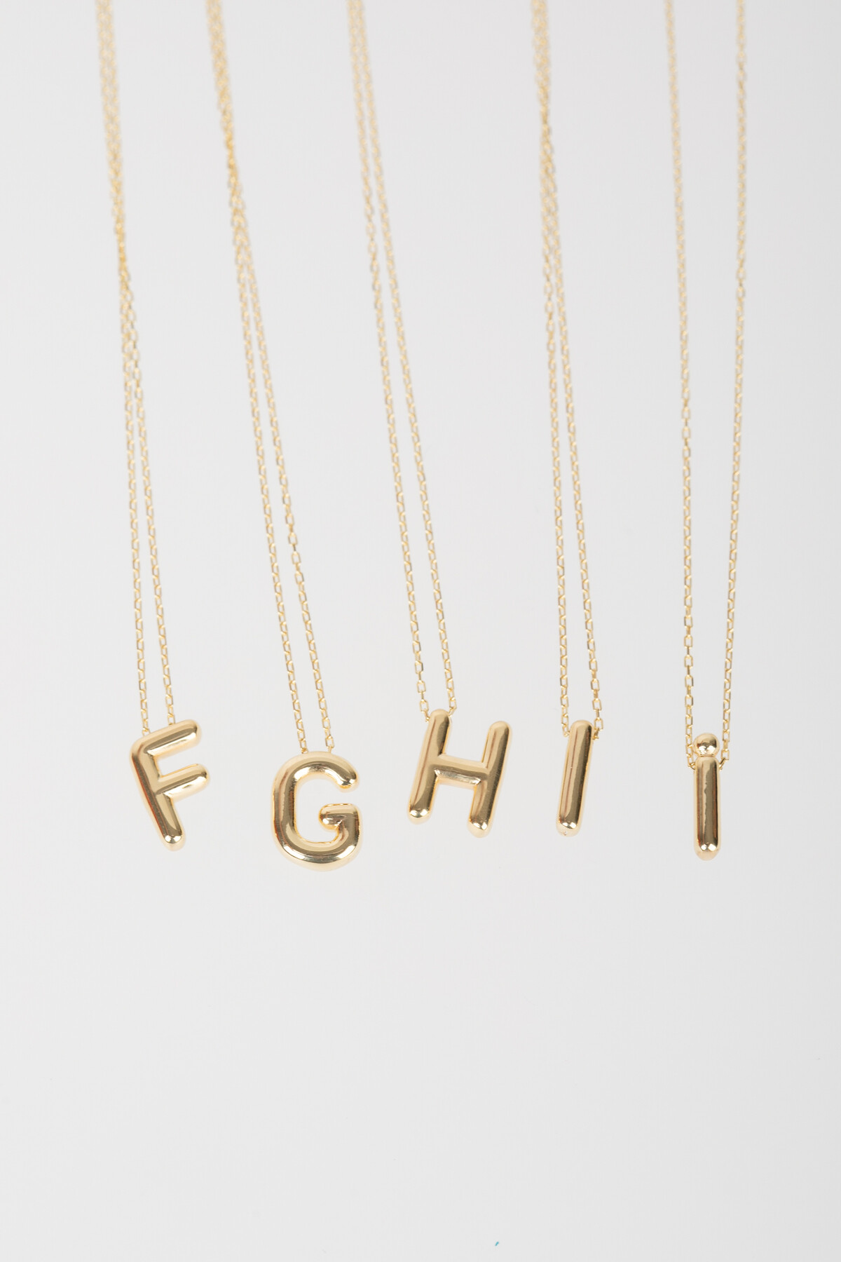 14 Ayar Altın Balon Harf Kolye