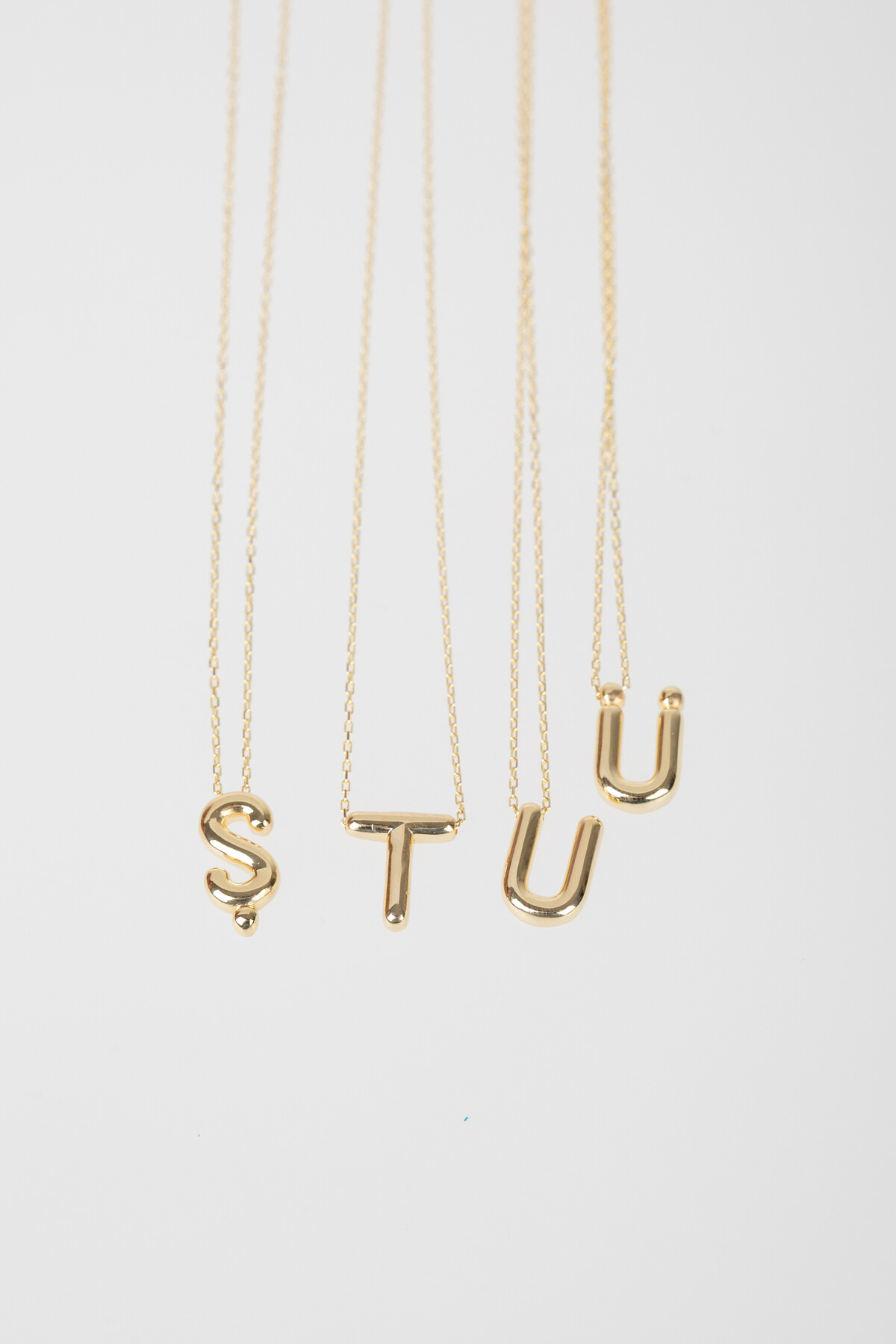 14 Ayar Altın Balon Harf Kolye