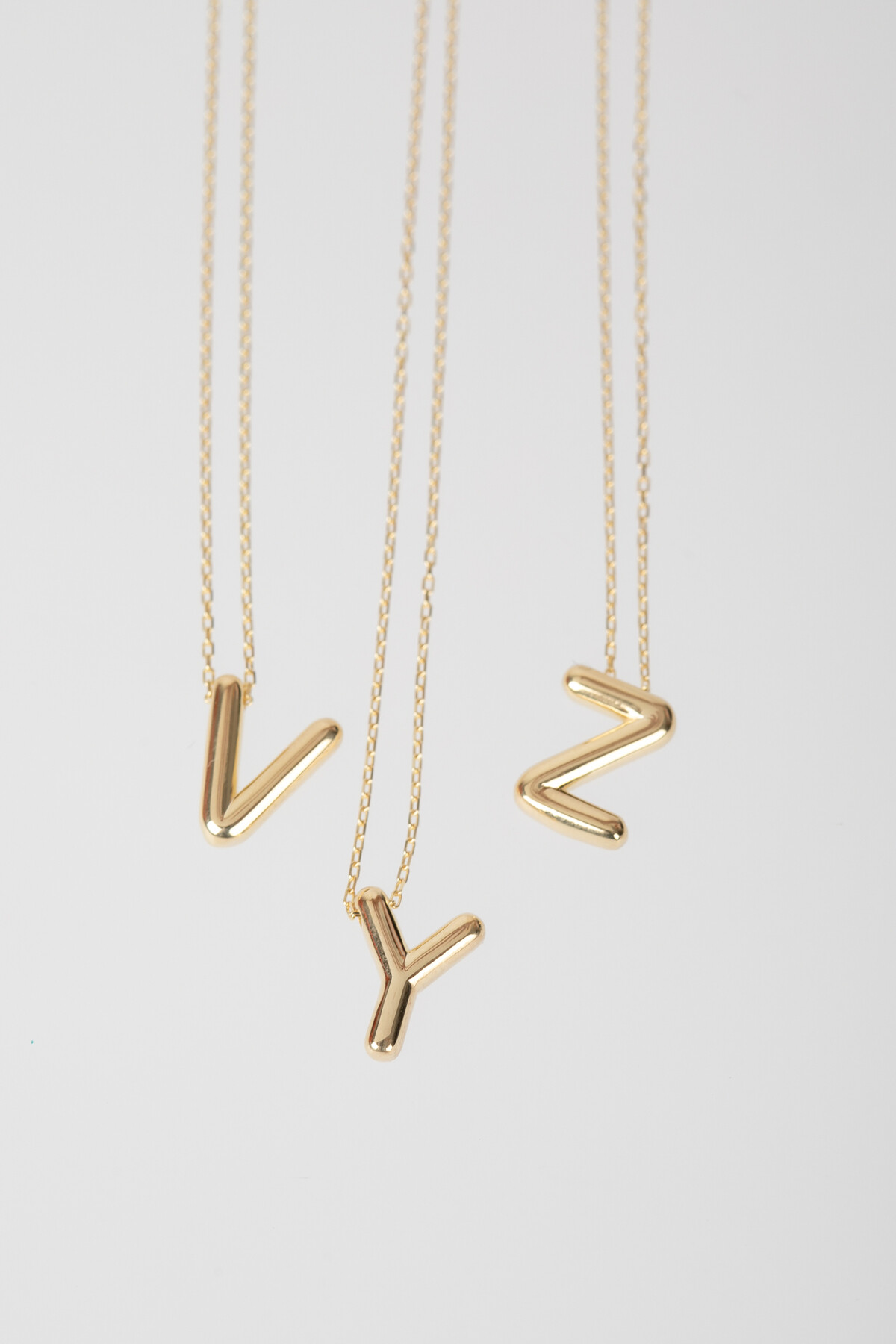 14 Ayar Altın Balon Harf Kolye